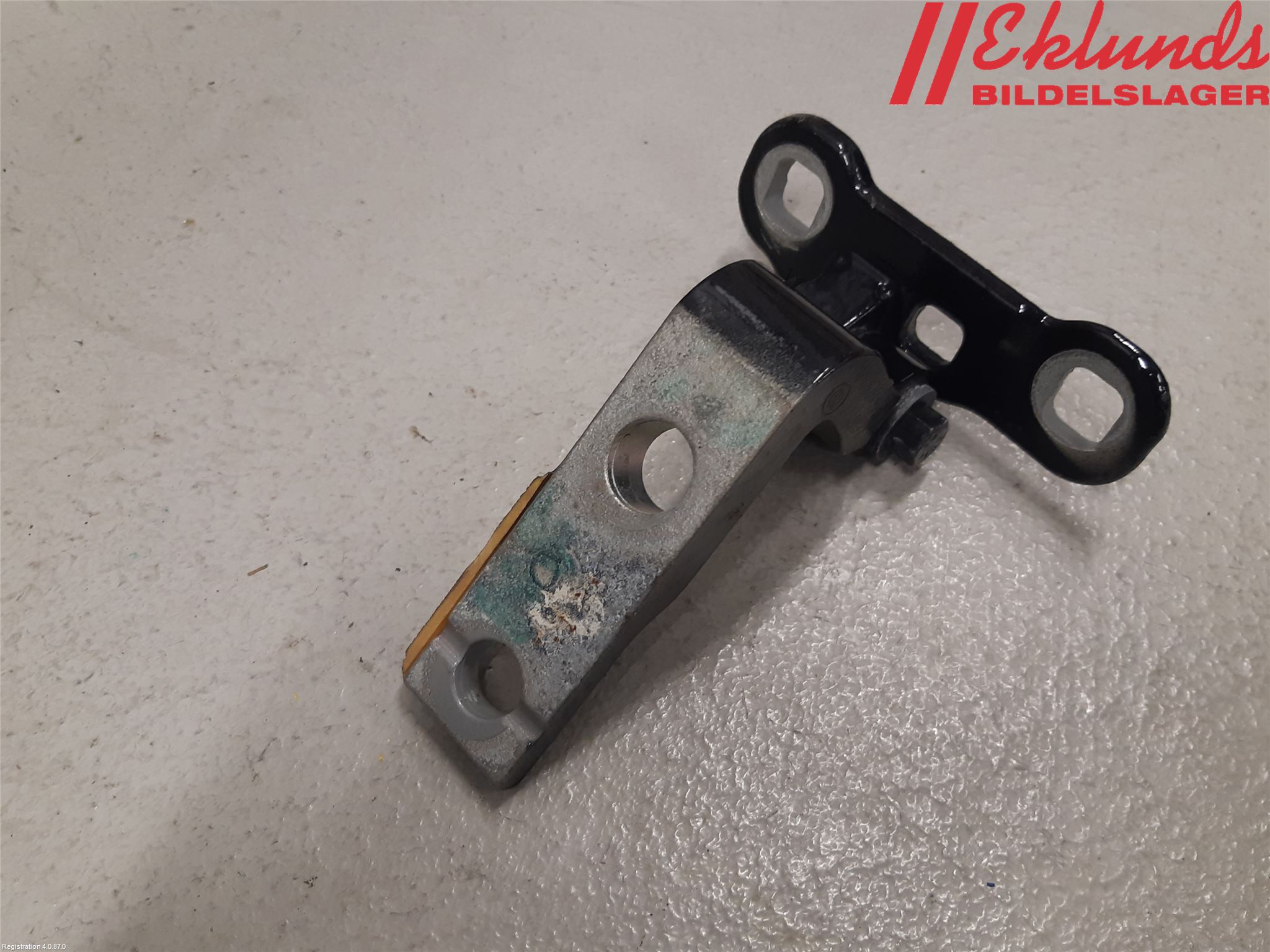 Volvo XC60 18- Dörrgångjärn