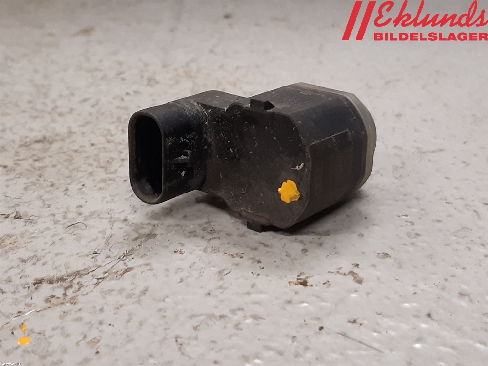 Skoda SUPERB 09-15 Parkeringshjälp Frontsensor