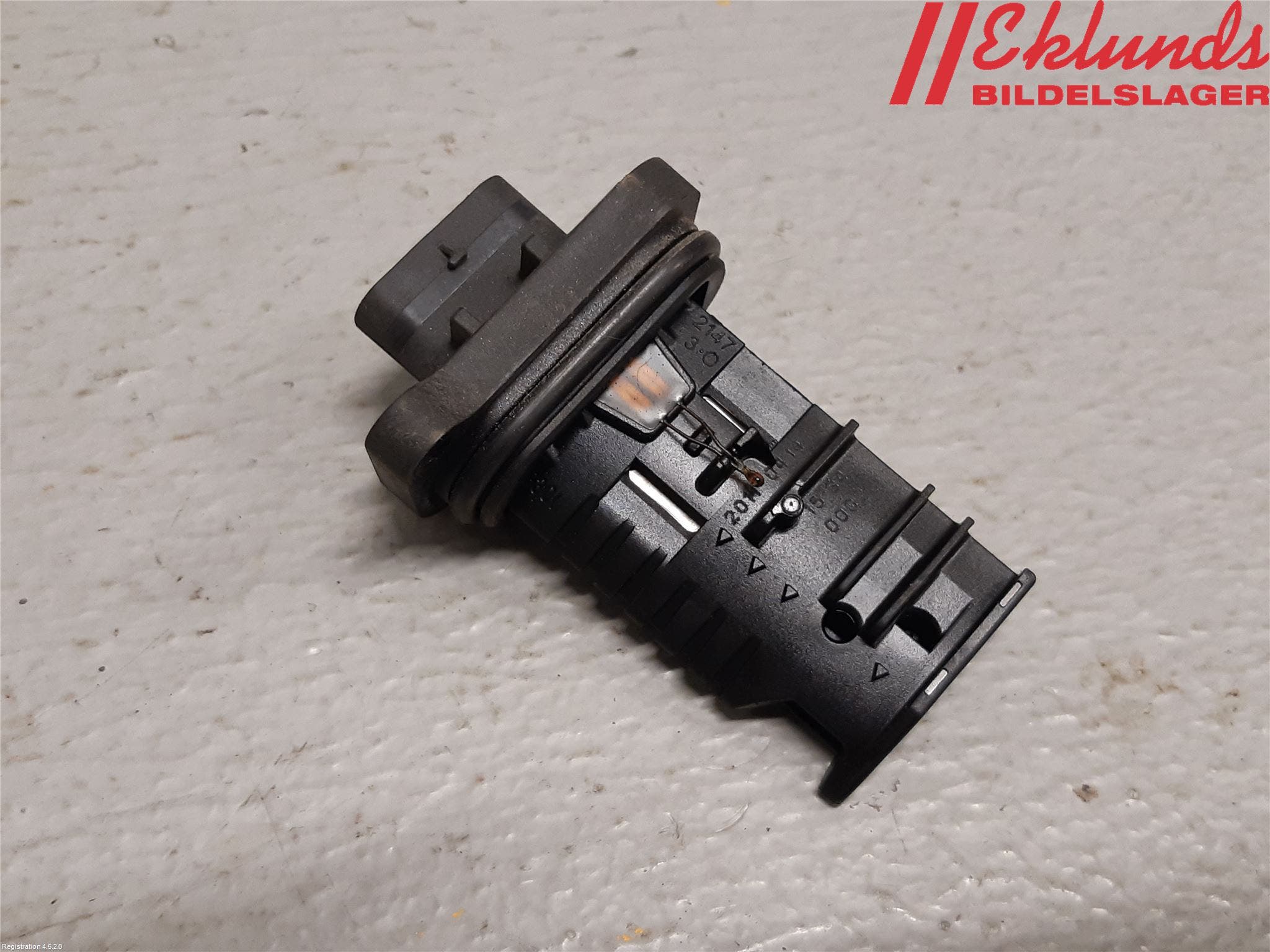 BMW 5 F10/F11/F18 09-17 Injluftmassamätare