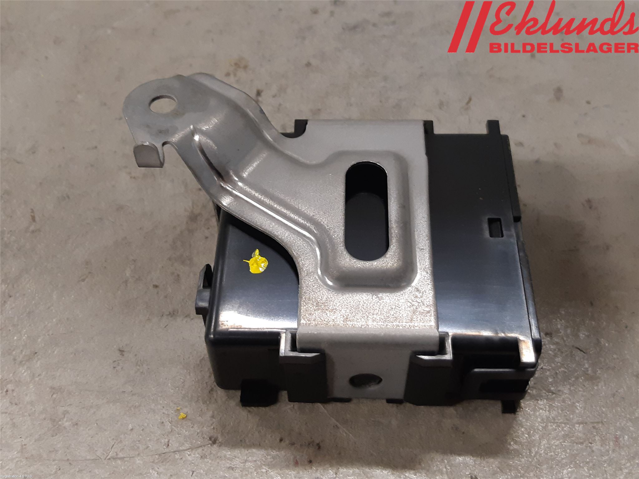 Toyota COROLLA 19- Relä Torkarmotor