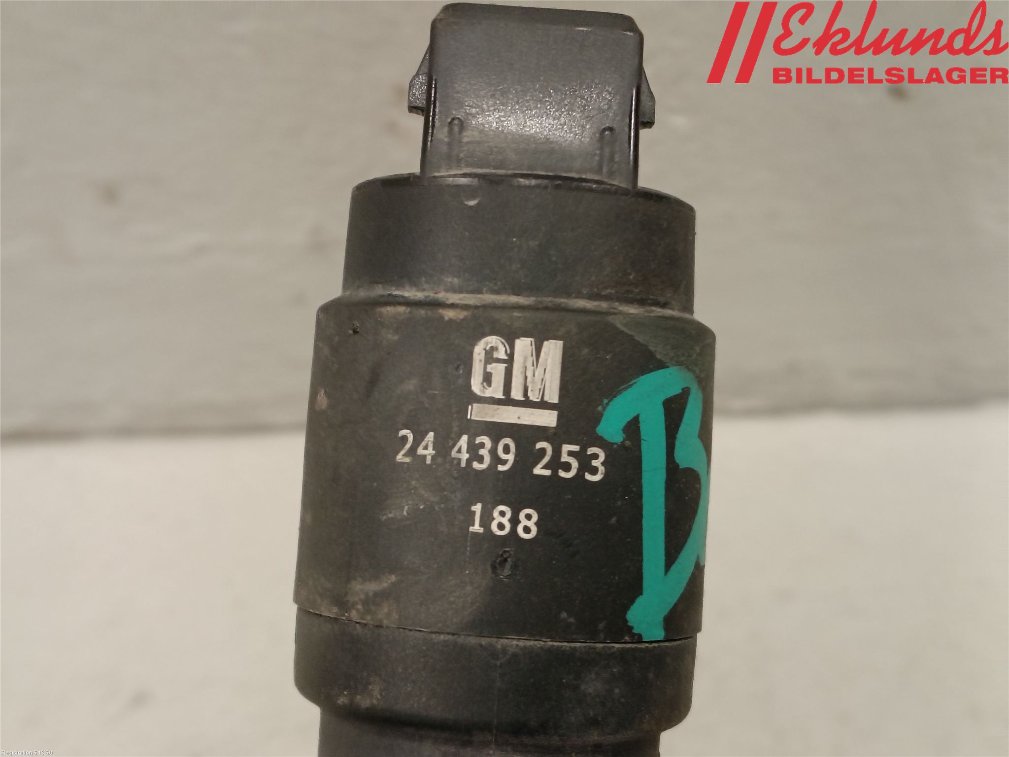Saab 9-5     06-10 Spolarpump Baklucka