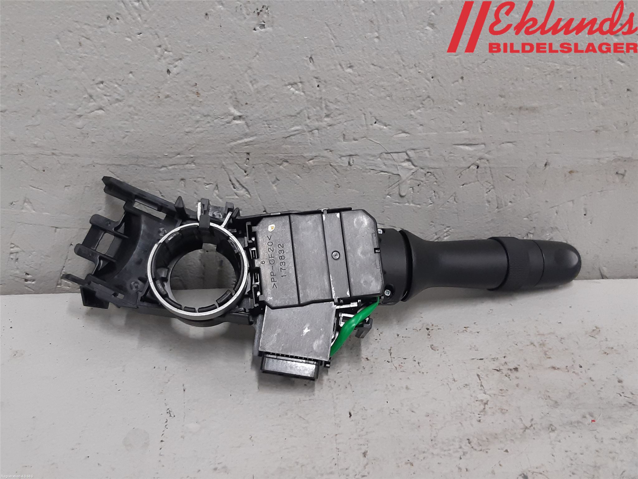 Toyota YARIS XP130 15-20 Spak Blinkers-Ljusomk