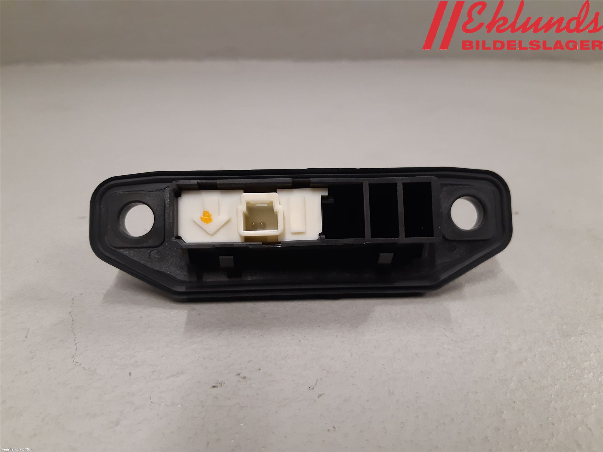 Toyota YARIS XP130 15-20 Bakluckehandtag