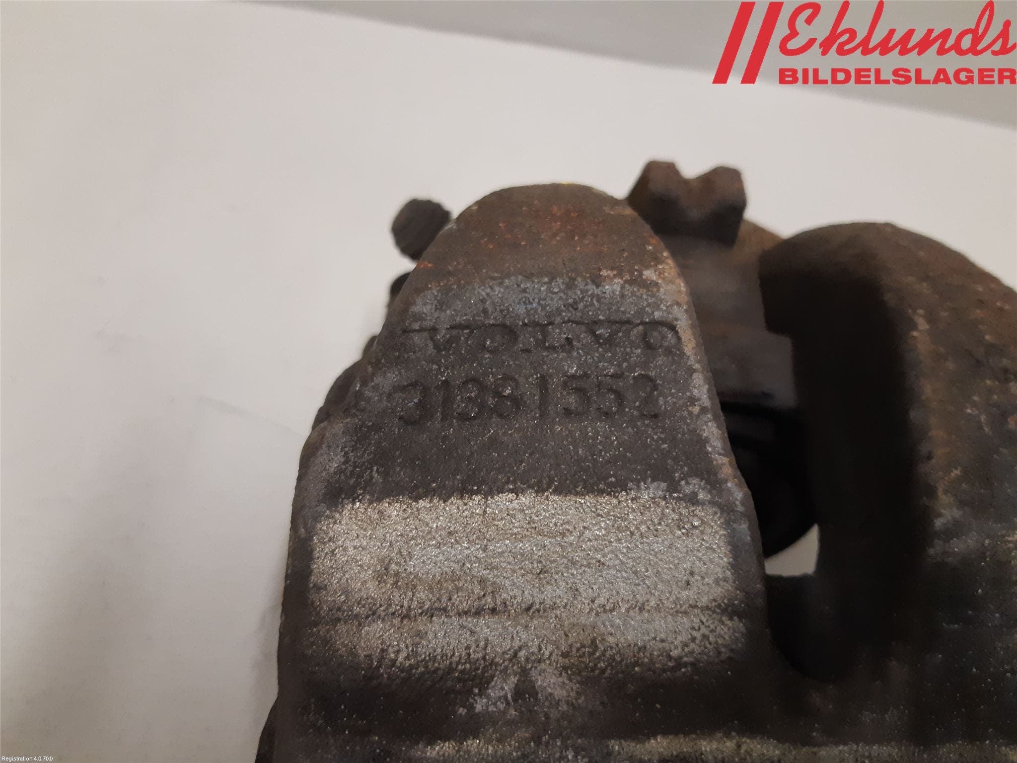 Volvo V90 17->> Bromsok Fram Höger