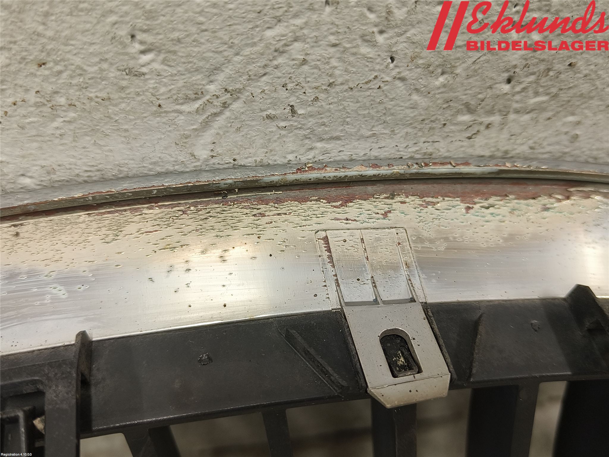 BMW 5 E60/61 Sed/Tou 02-10 Grilldel Mitt