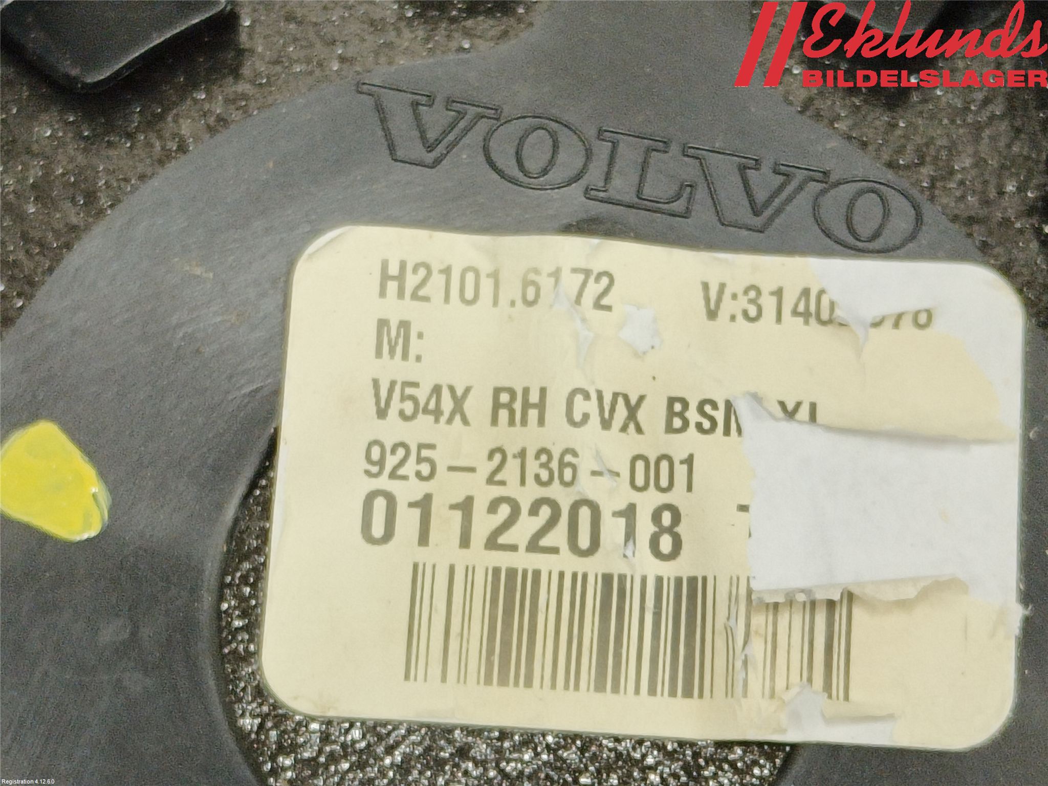 Volvo V90 17->> Spegelglas Hö