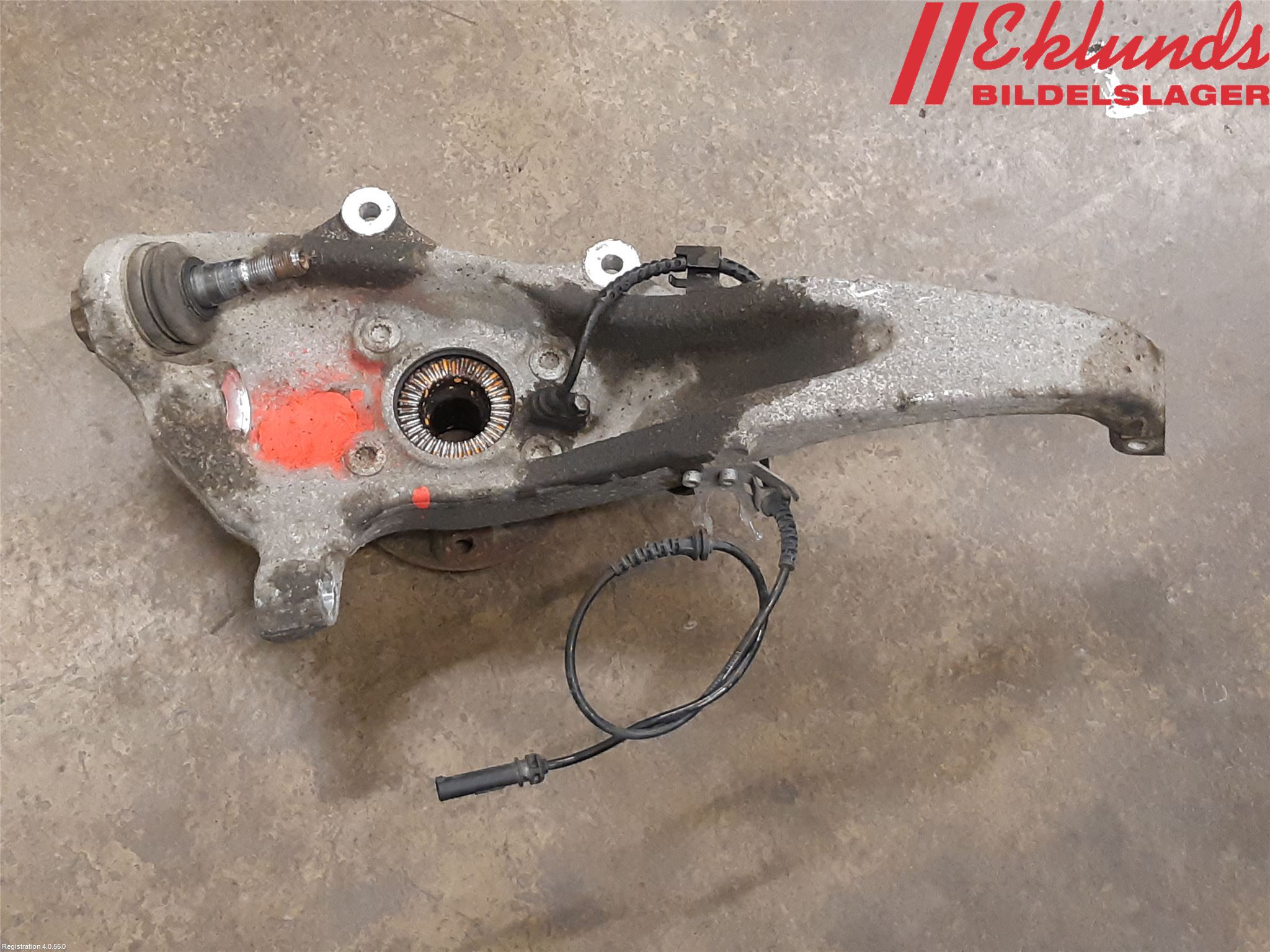 BMW 5 F10/F11/F18 09-17 Styrspindel Lagerhus Vä