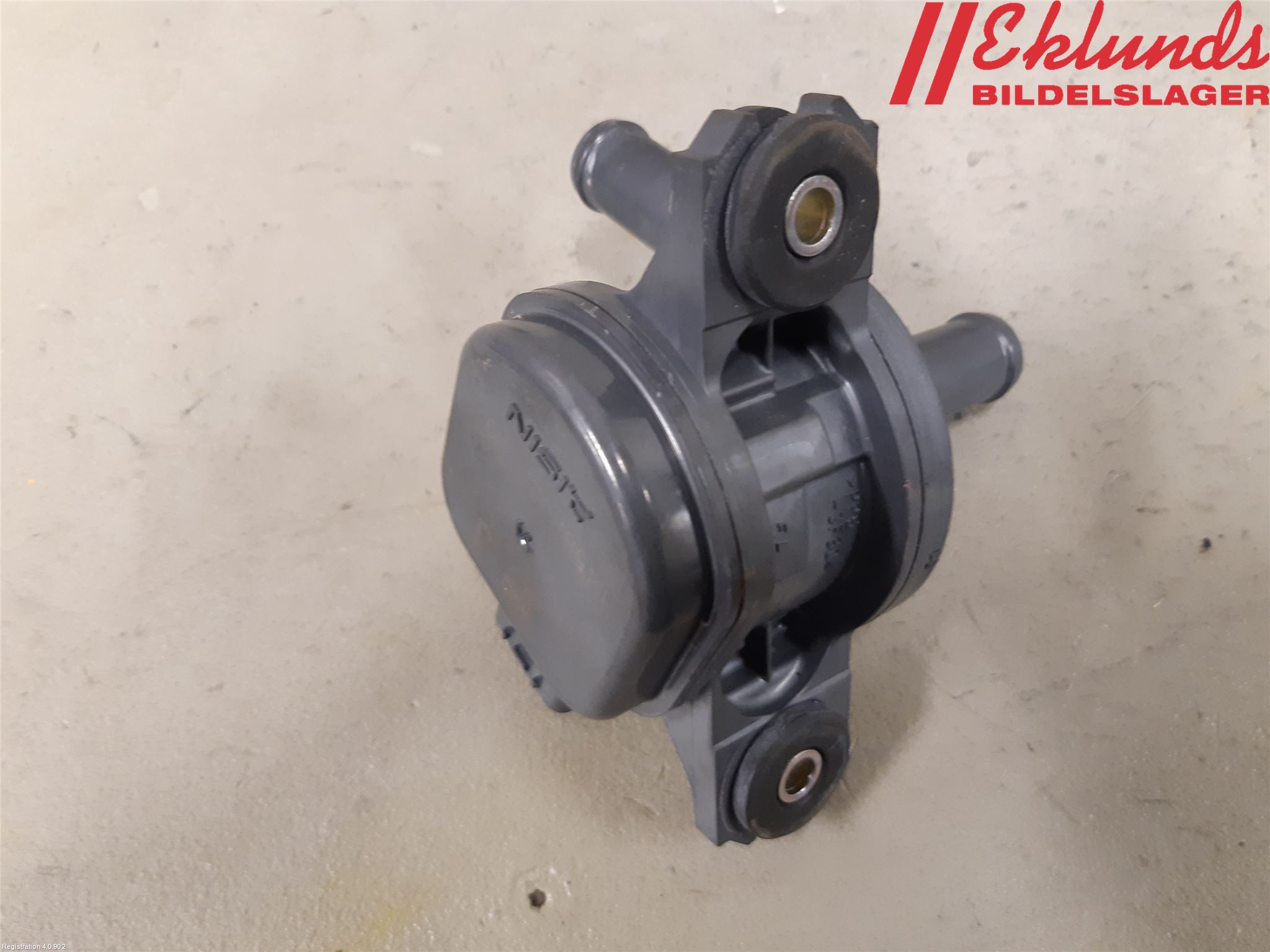 Toyota YARIS XP21 20- Vattenpump