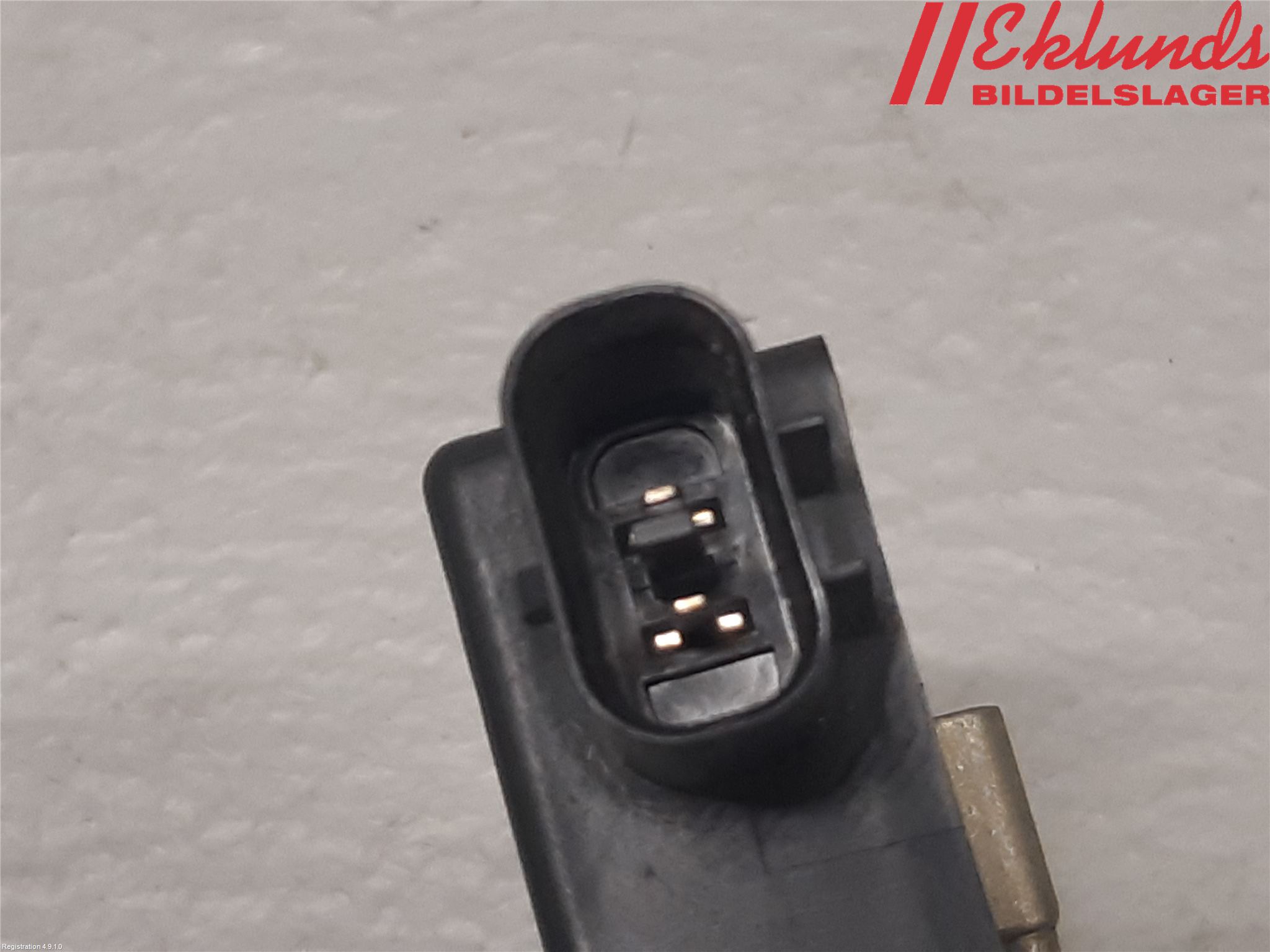 Mitsubishi OUTLANDER 13-21 Högtalare