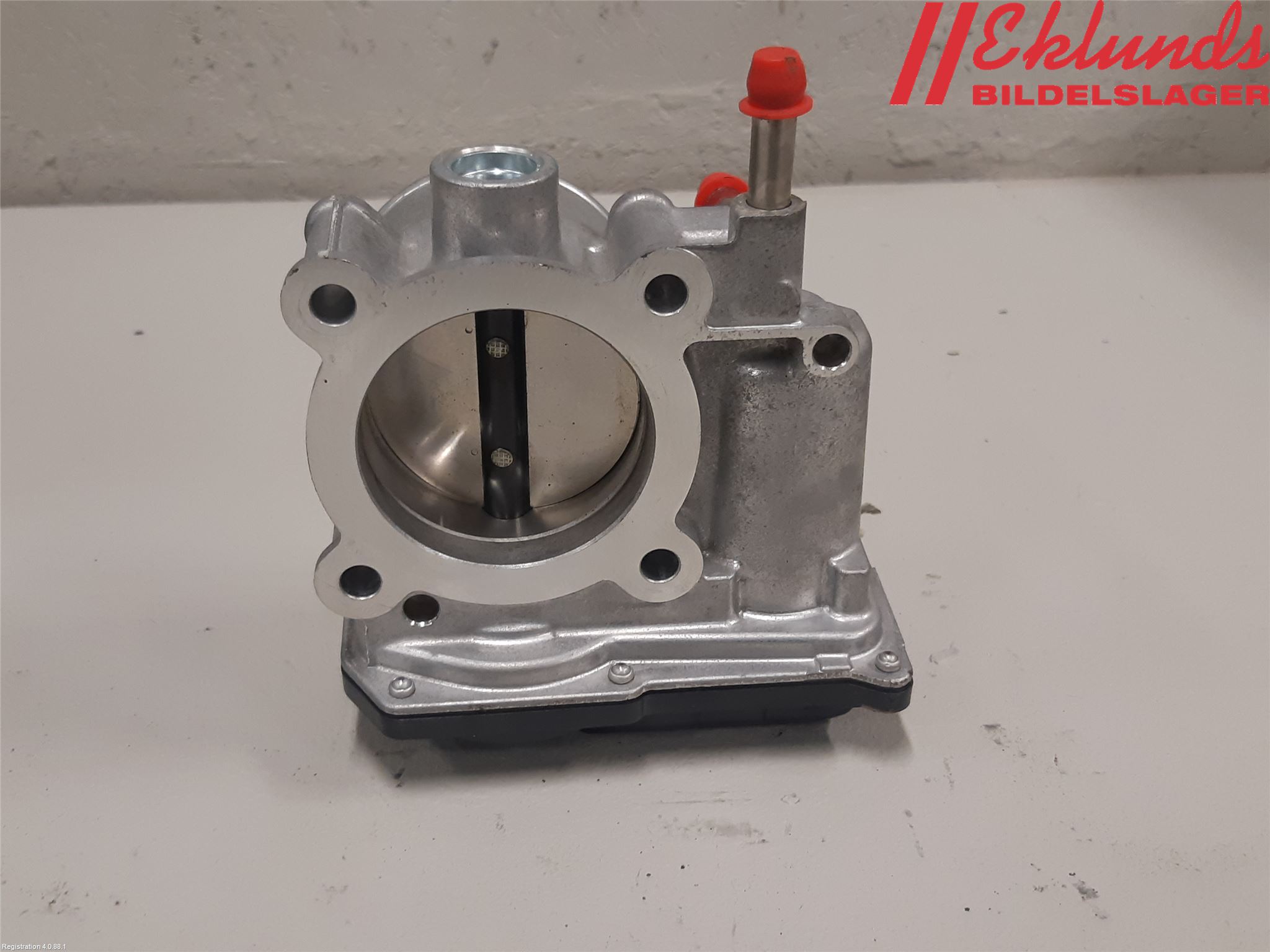 Toyota COROLLA 19- Injspjällhus