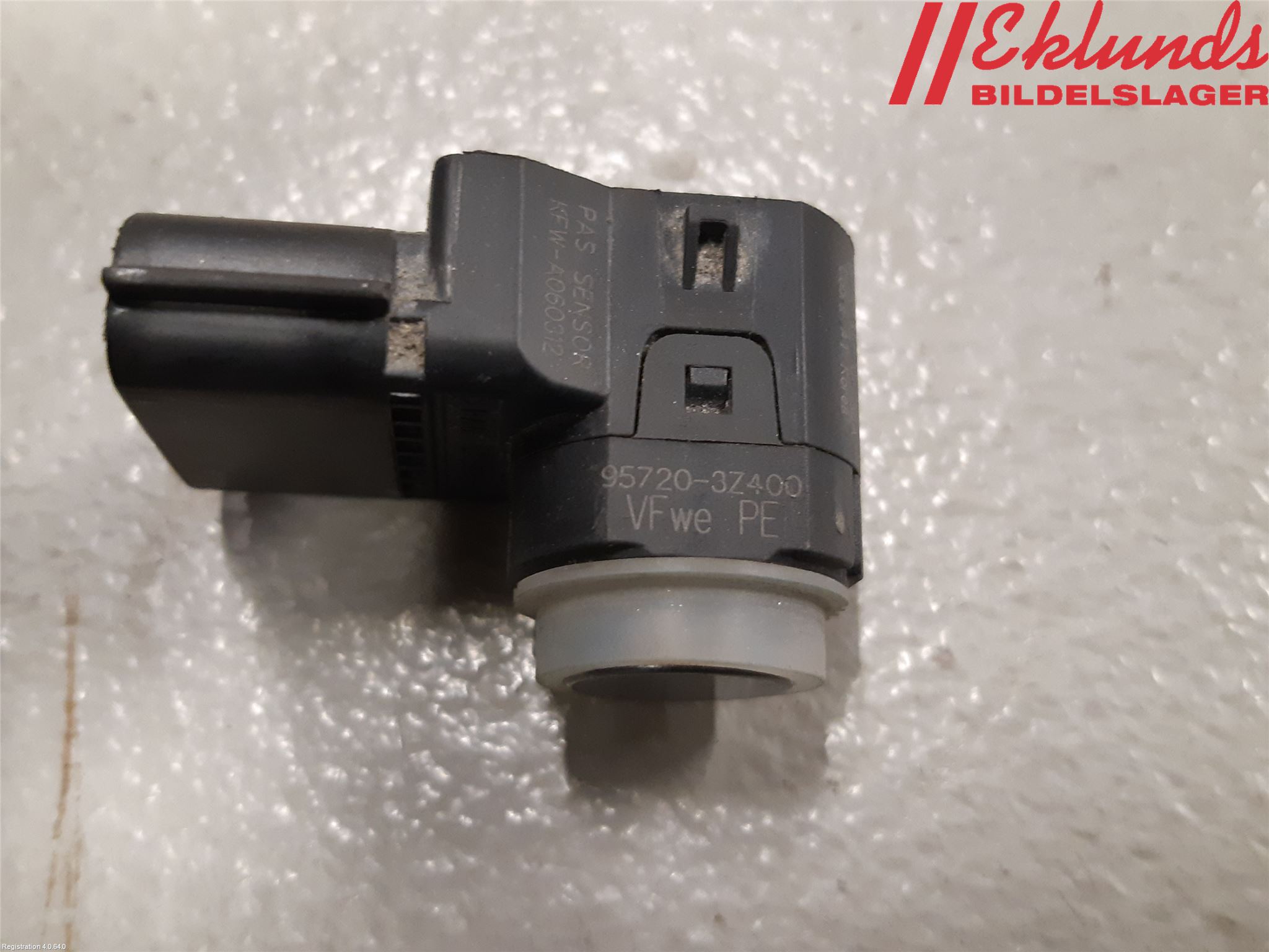 Hyundai i40 16-18 Parkeringshjälp Backsensor