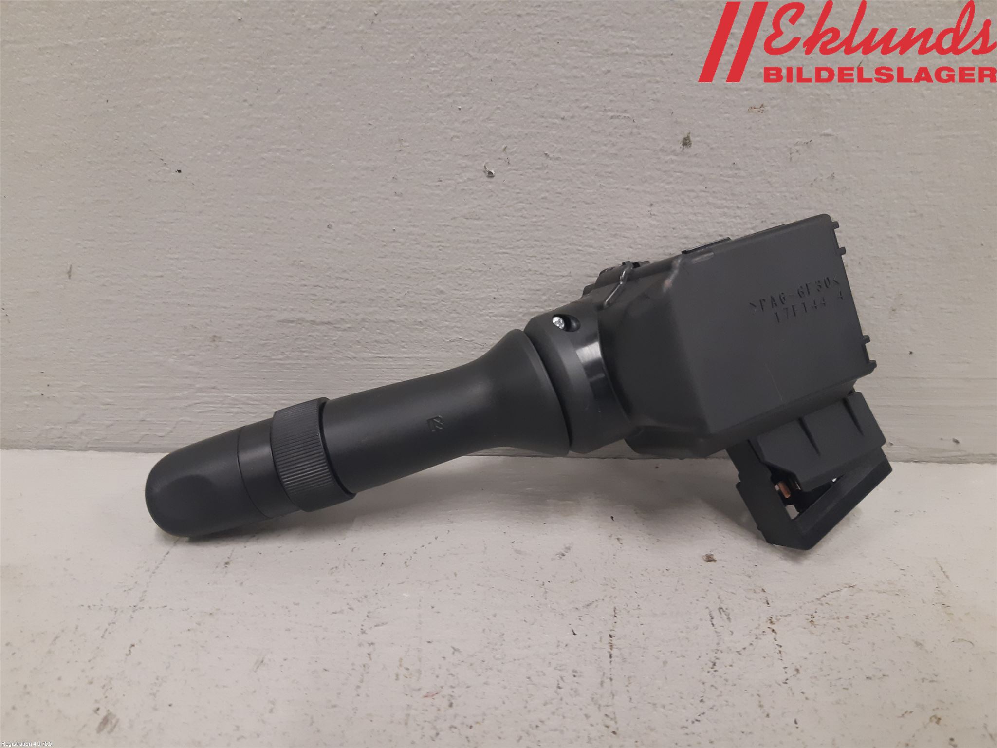 Toyota YARIS XP130 15-20 Spak Torkar-Spolomk