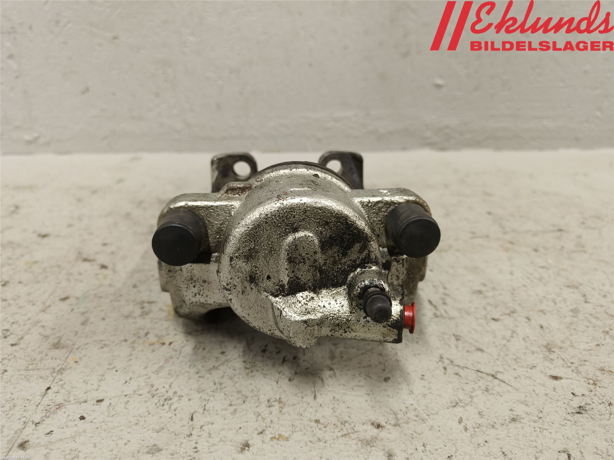 Volvo V70 08-13 Bromsok Fram Vänster