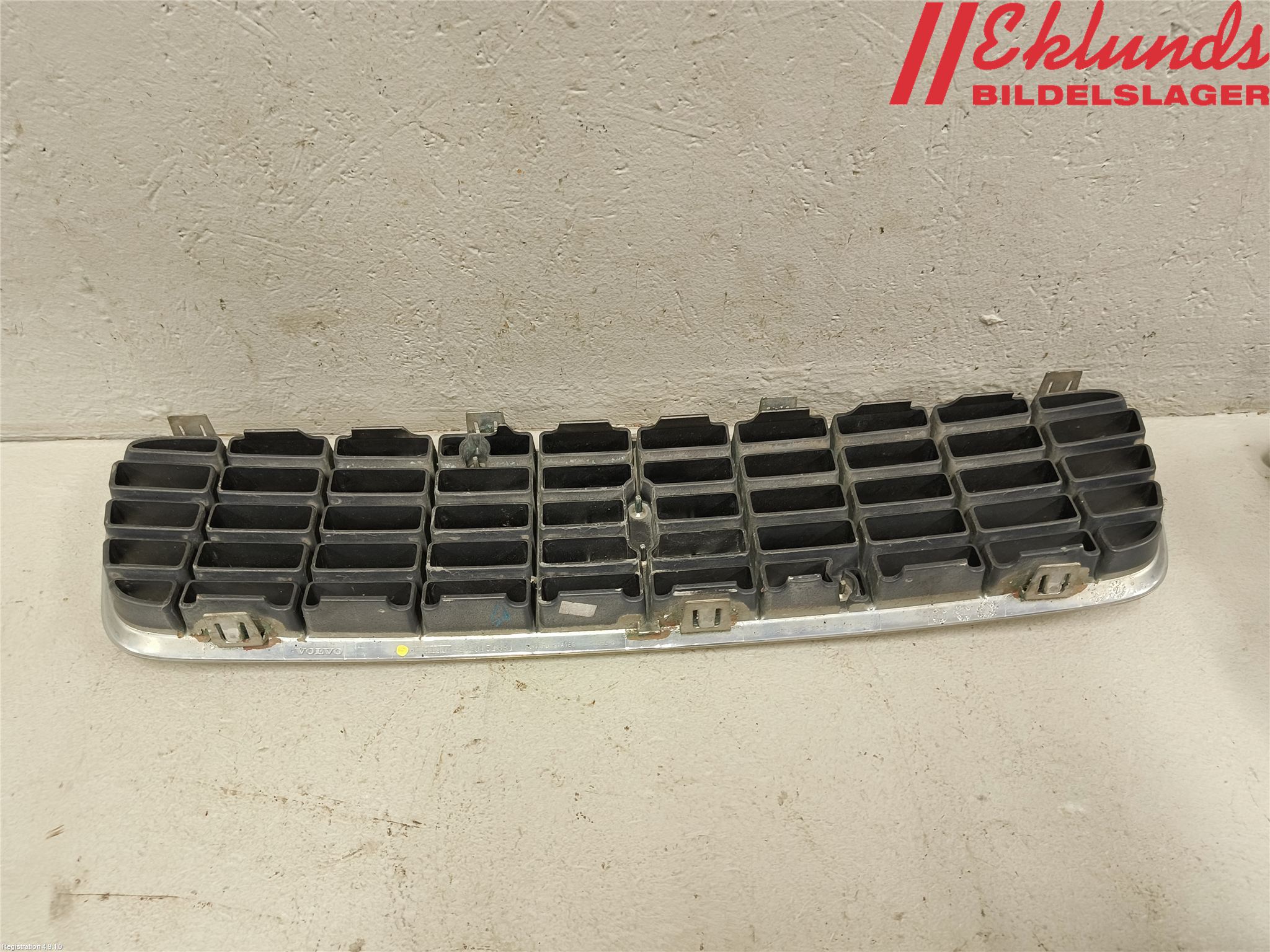 Volvo S60 01-04 Grill Komp