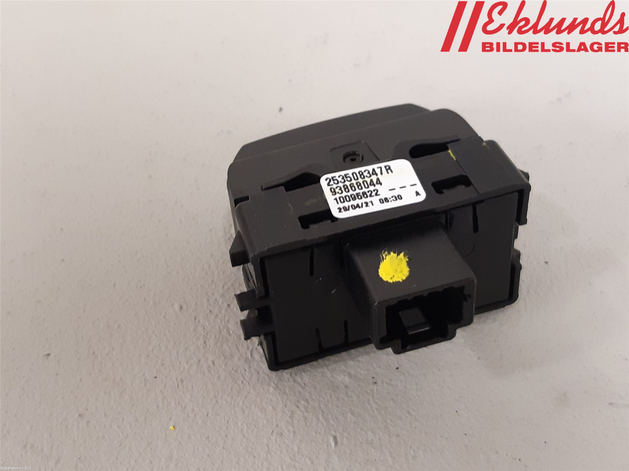 Fiat TALENTO 16- Strömställare Elruta