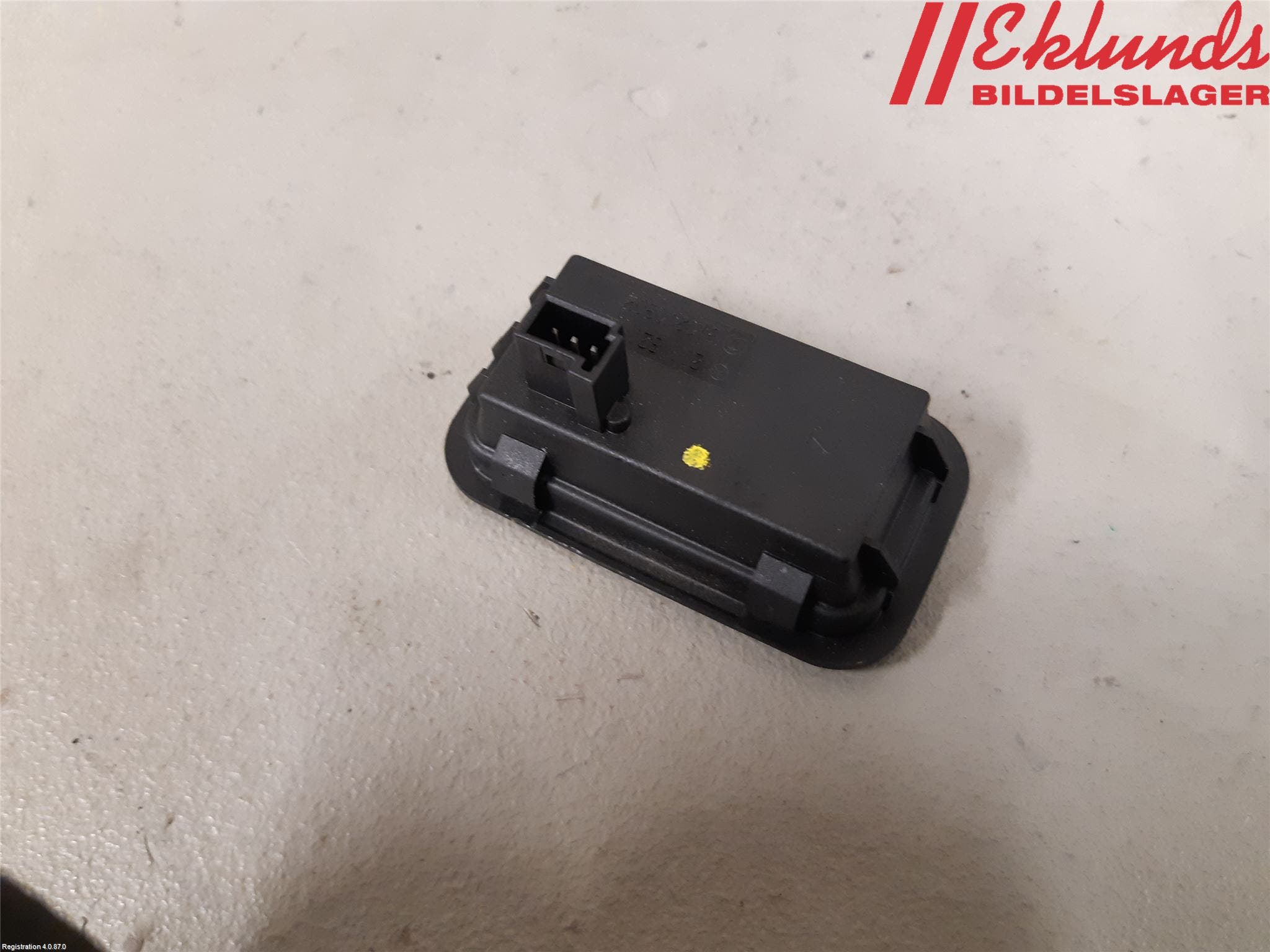 Mercedes-Benz MB C-KLASS (W204) 07-15 Strömställare Baklucka