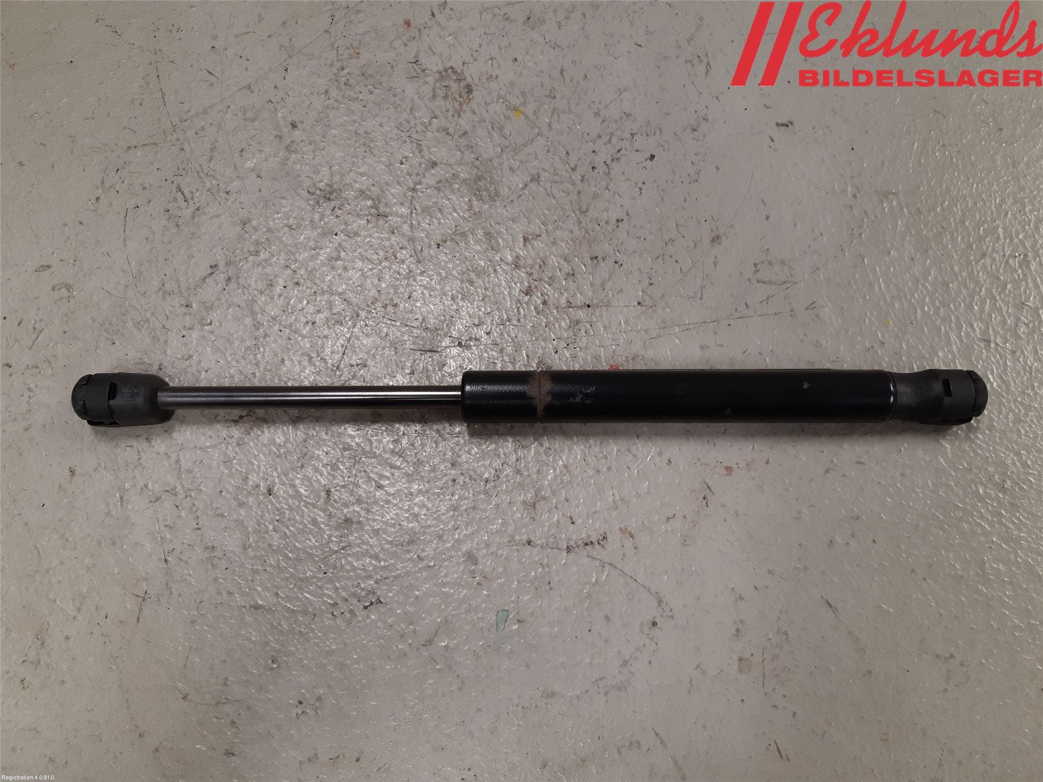 Volvo V70 08-13 Gasfjäder Motorhuv