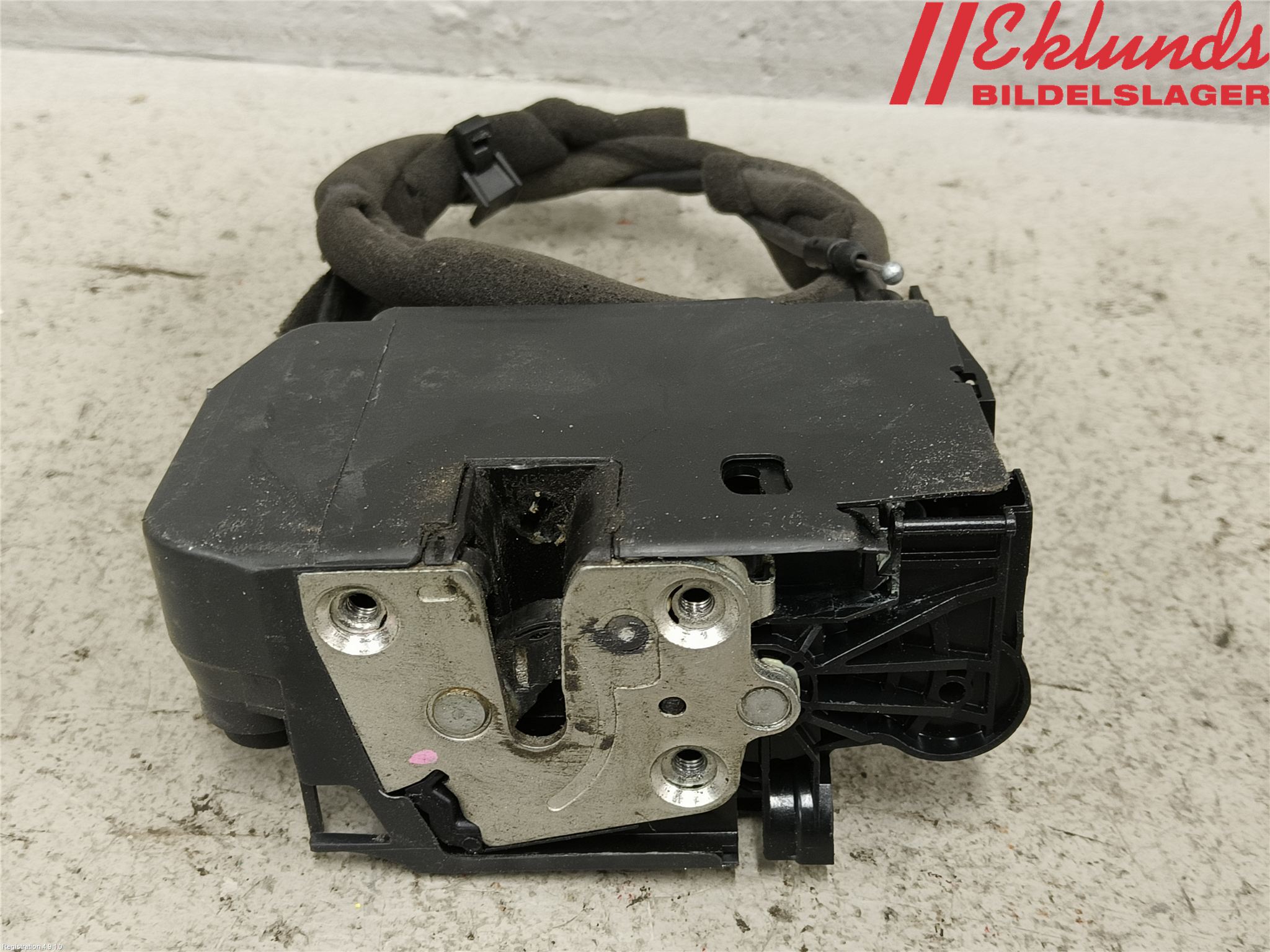 Iveco DAILY 14->> Låskista-Dörrlås