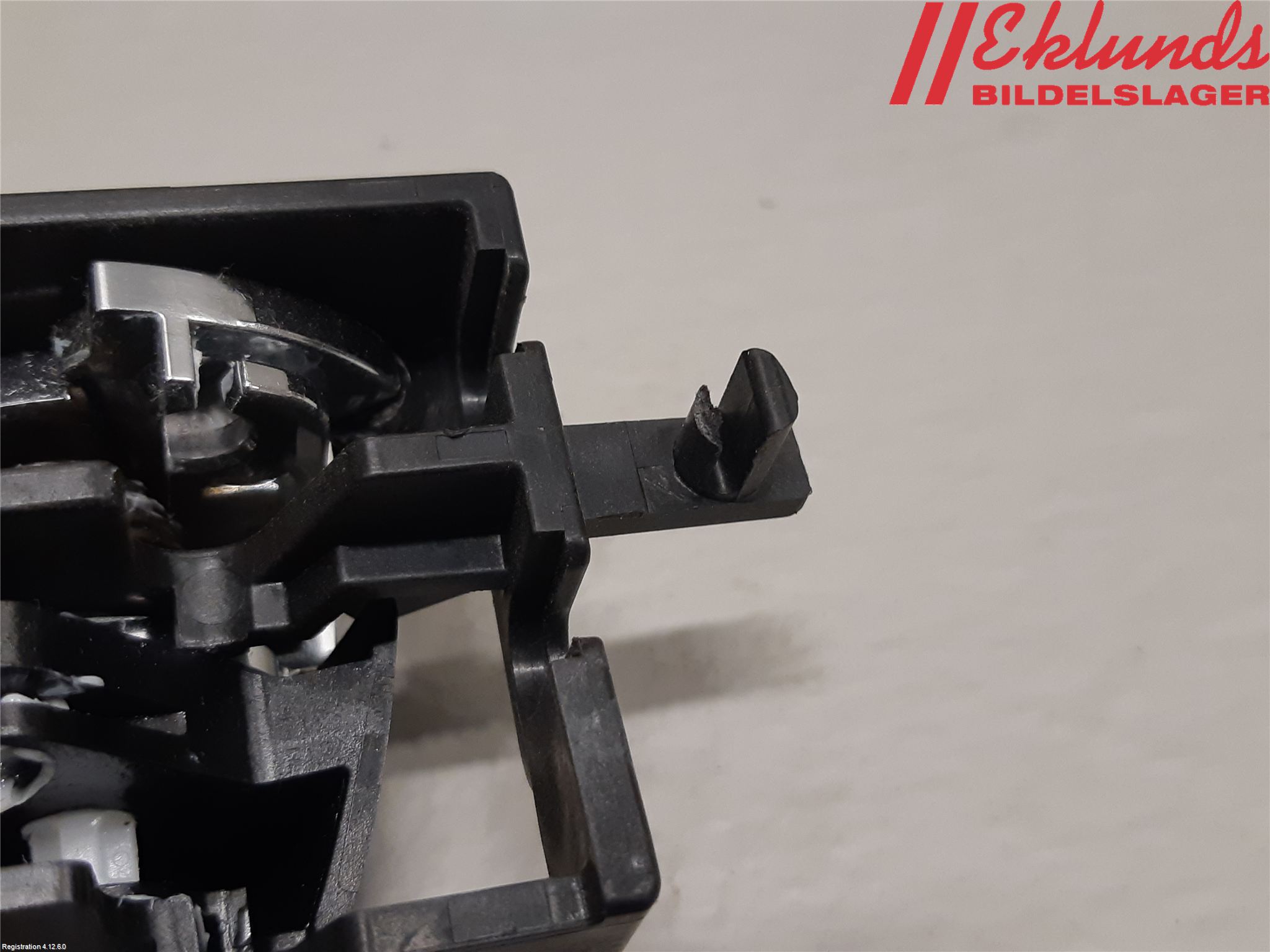 Suzuki VITARA 15- Dörrhandtag Inre Hö