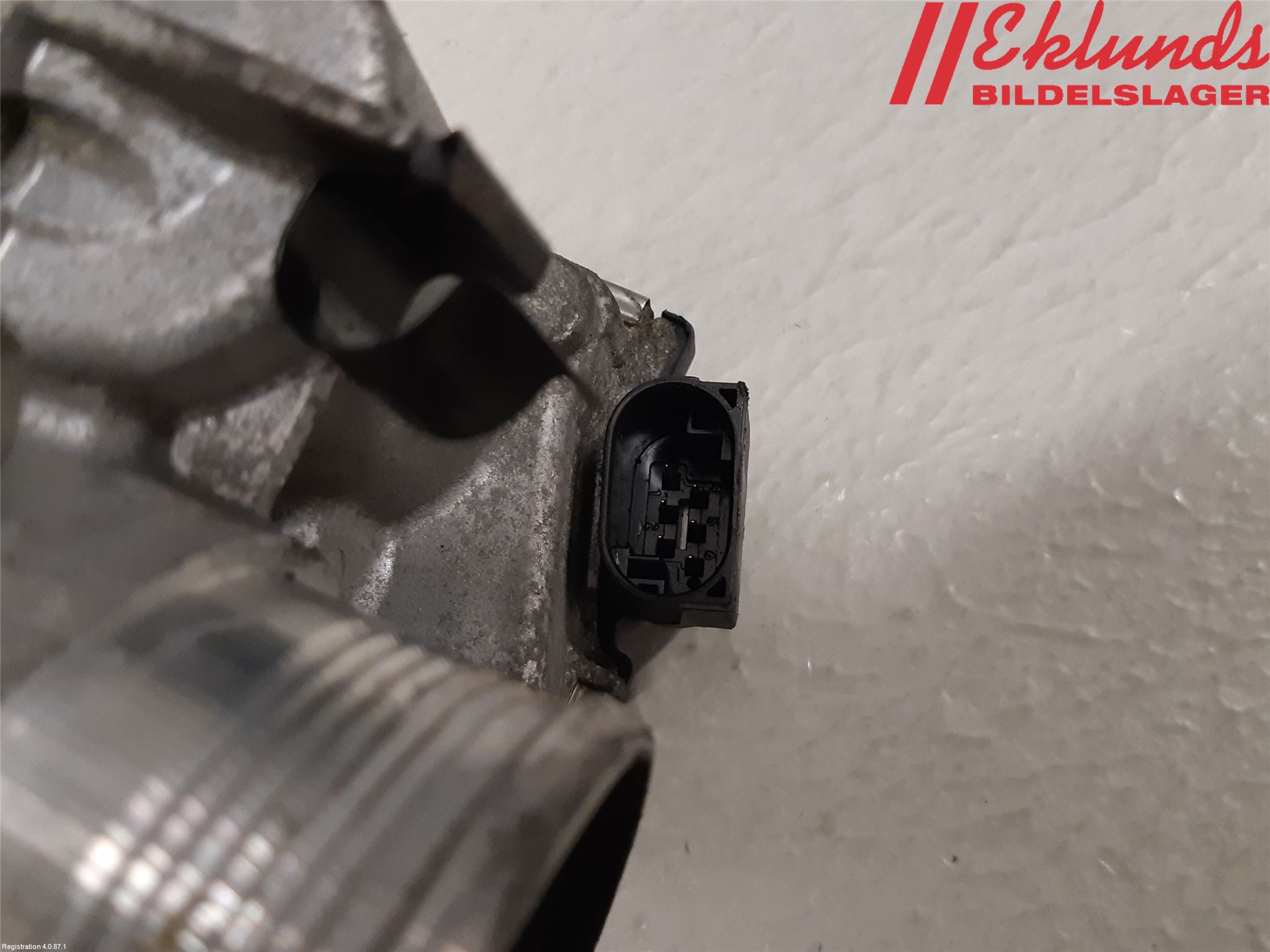 Volvo V60 11-13 Injspjällhus