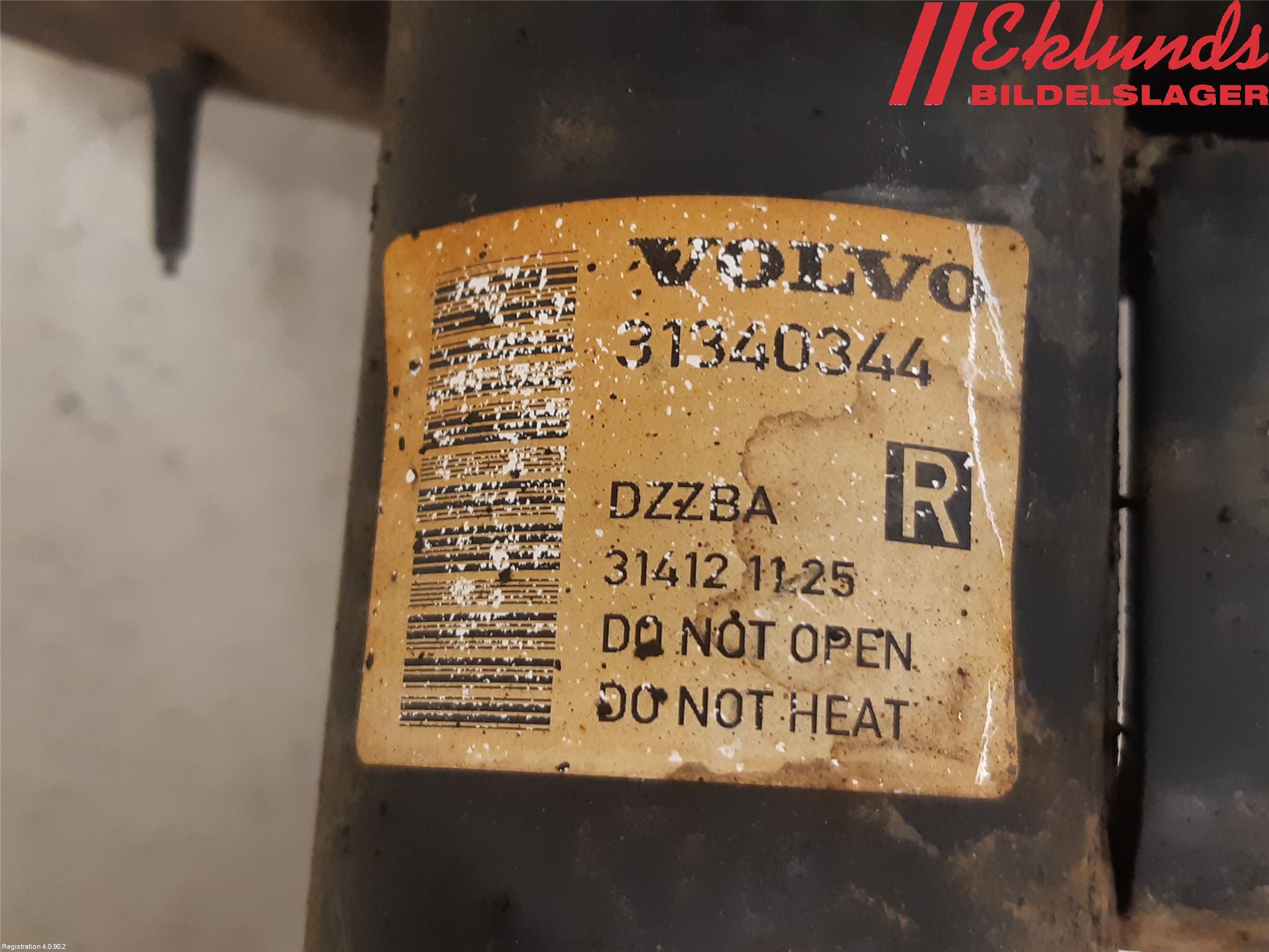 Volvo V70 08-13 Fjäderben Fram Höger