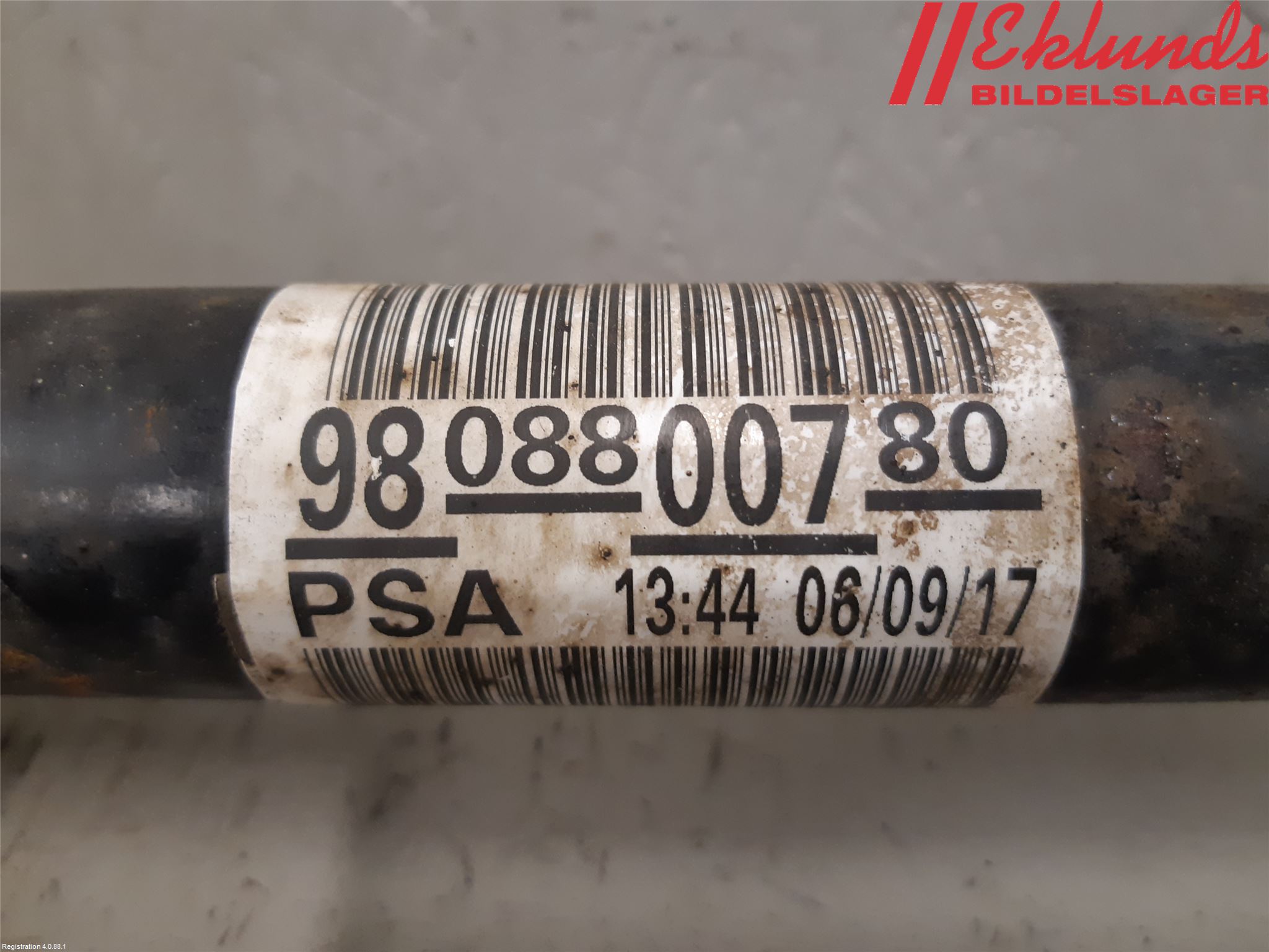 Opel CROSSLAND X 18- Drivaxel Fram Höger