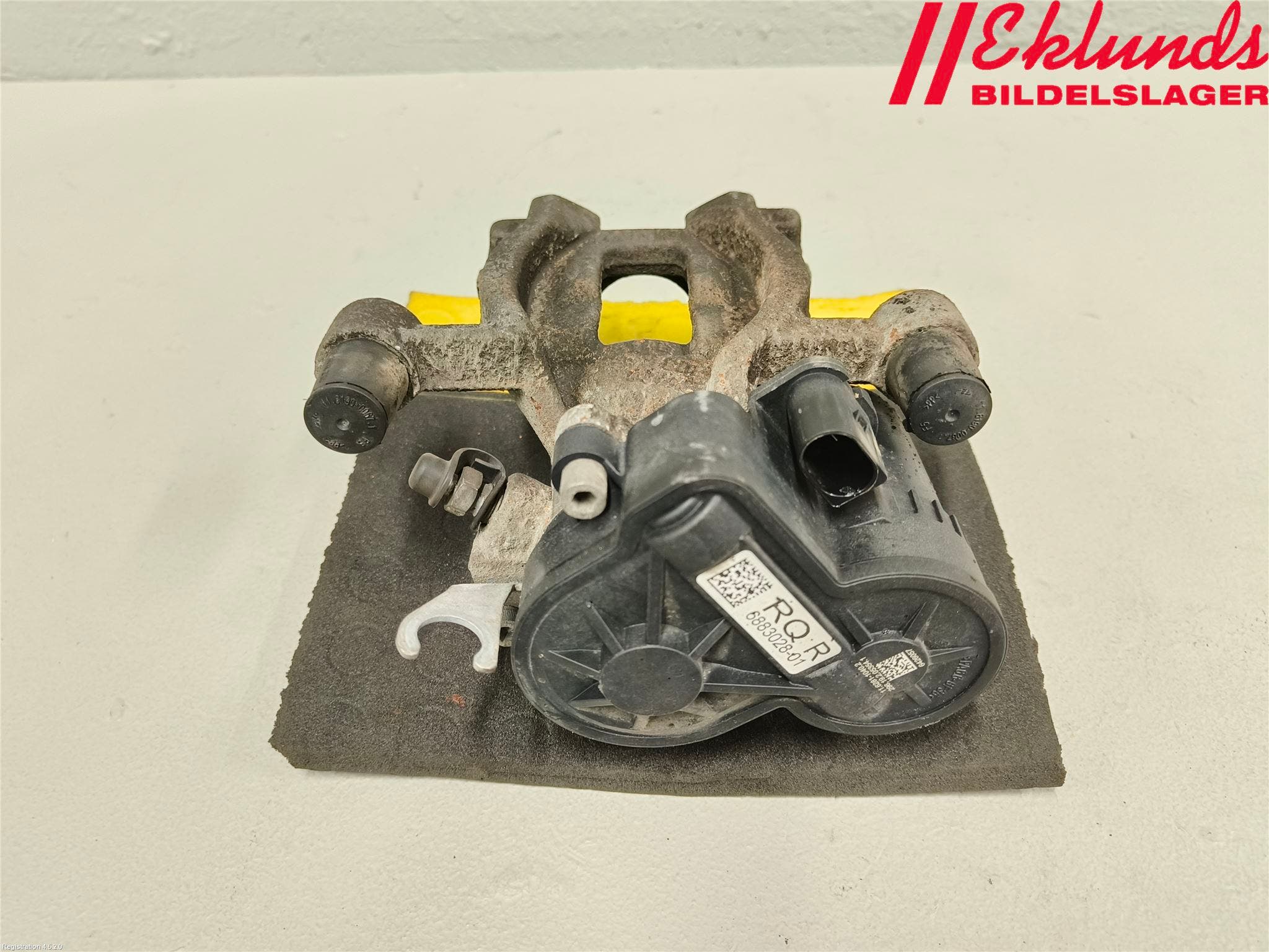 BMW X1 F48 15-22 Bromsok Bak Höger