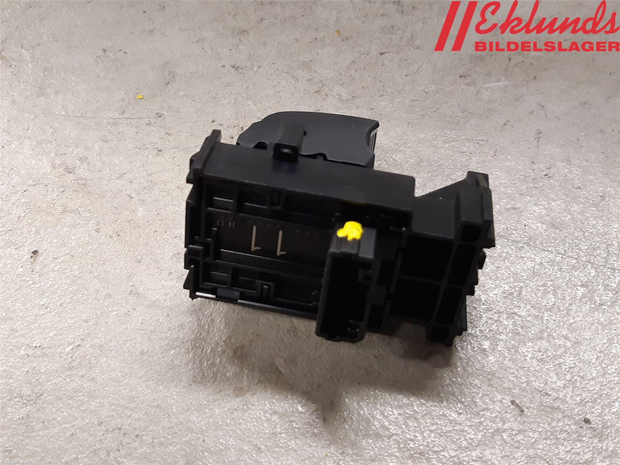 Toyota COROLLA 19- Strömställare Elhiss