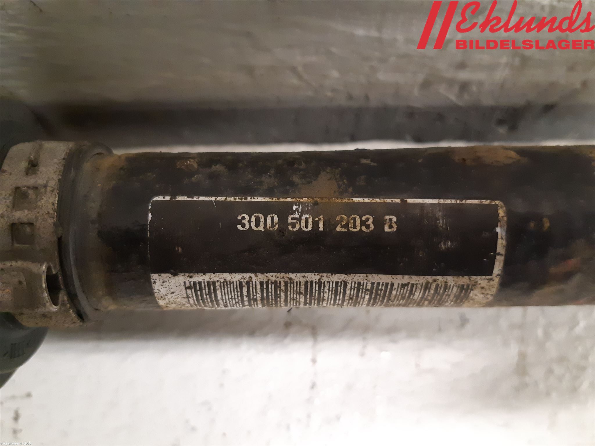 Skoda KODIAQ 17-24 Drivaxel Bak Vänster