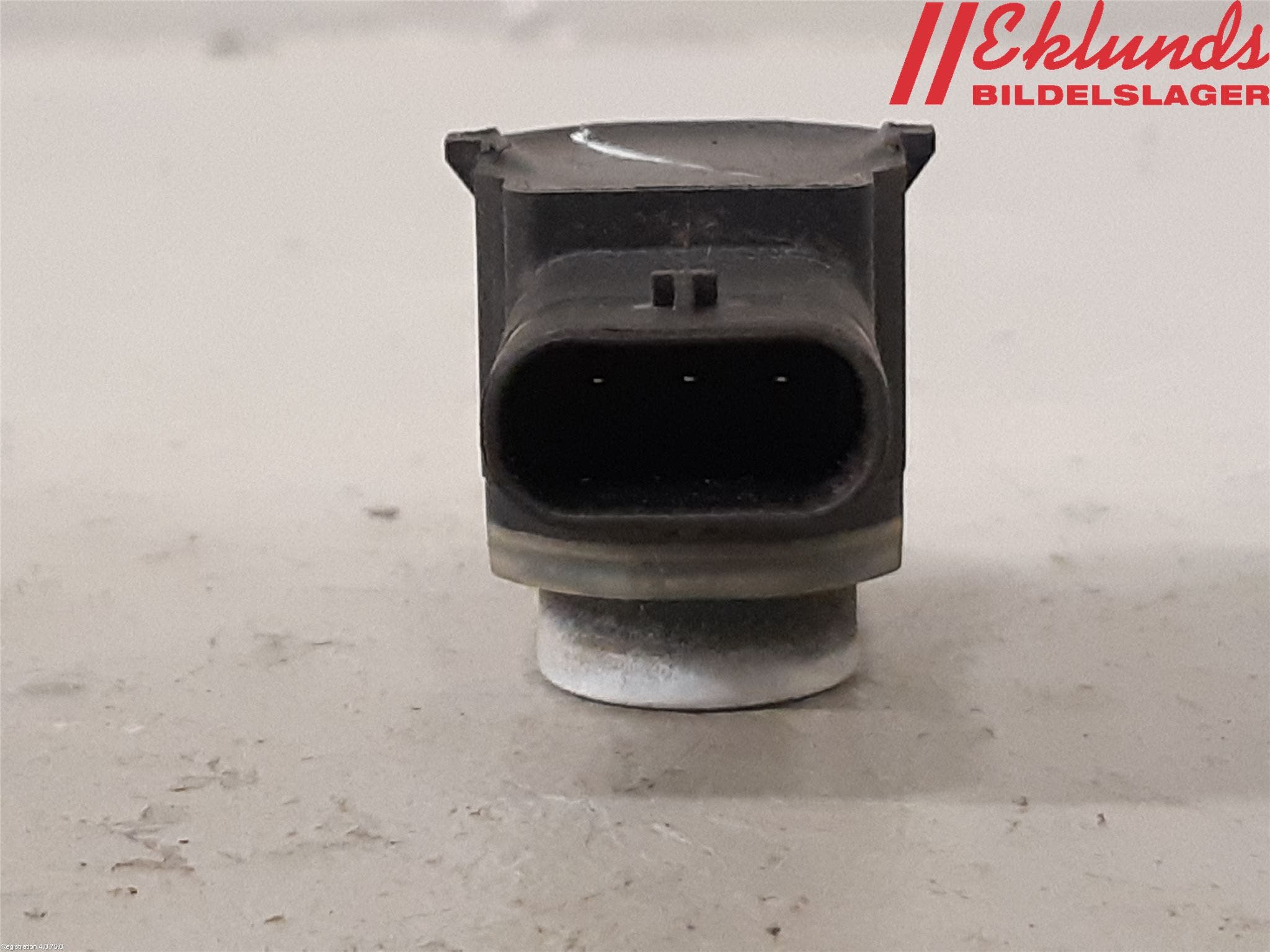 Volkswagen VW PASSAT 11-14 Parkeringshjälp Frontsensor
