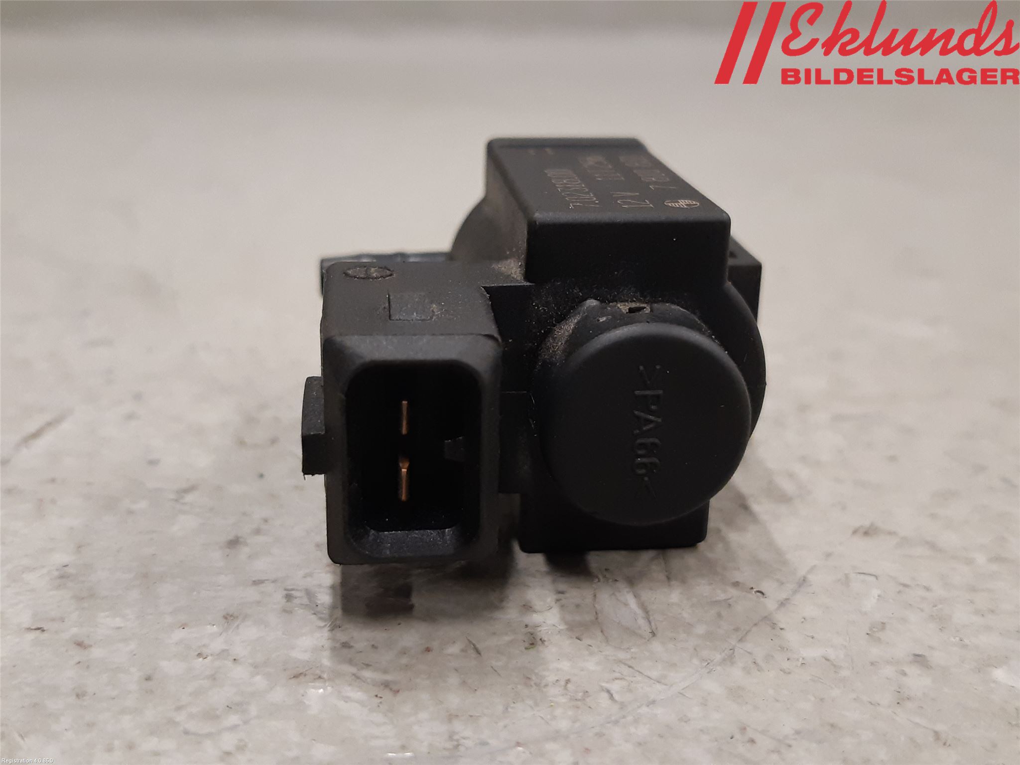 BMW 5 F10/F11/F18 09-17 Vakuumventil