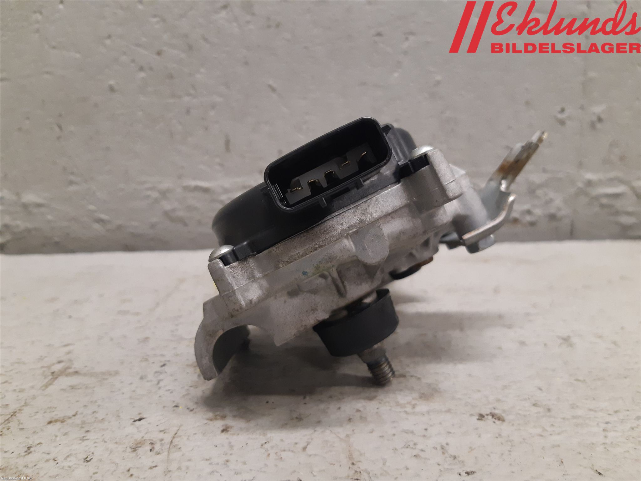 Renault CAPTUR 13-19 Torkarmotor Vindruta