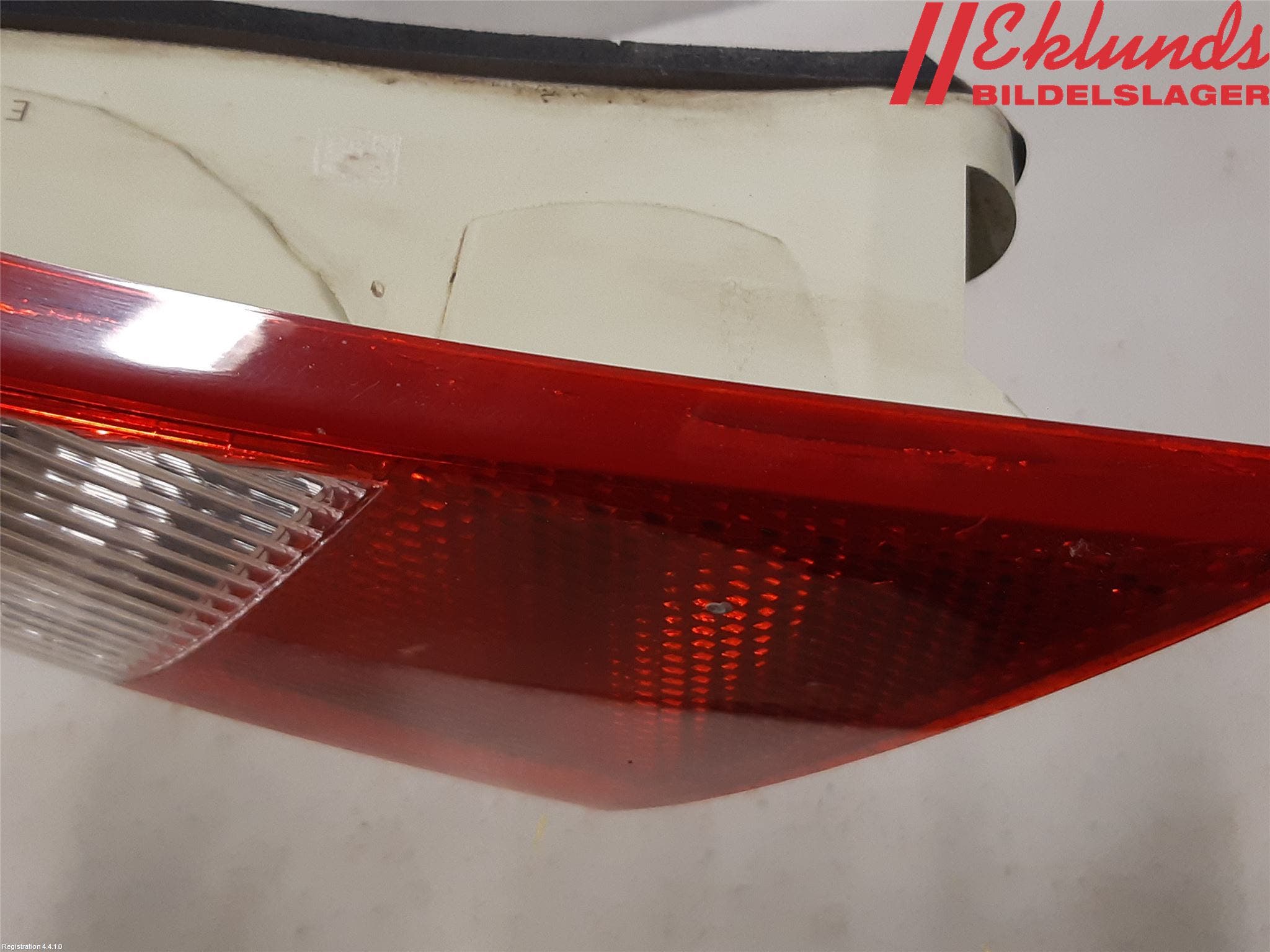 Volvo V70 08-13 Bakljus Lucka Vä