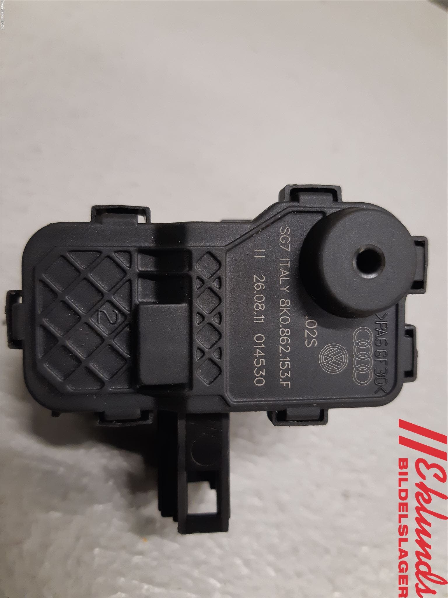 Audi A4/S4 08-11 Centrallåsmot Tanklucka