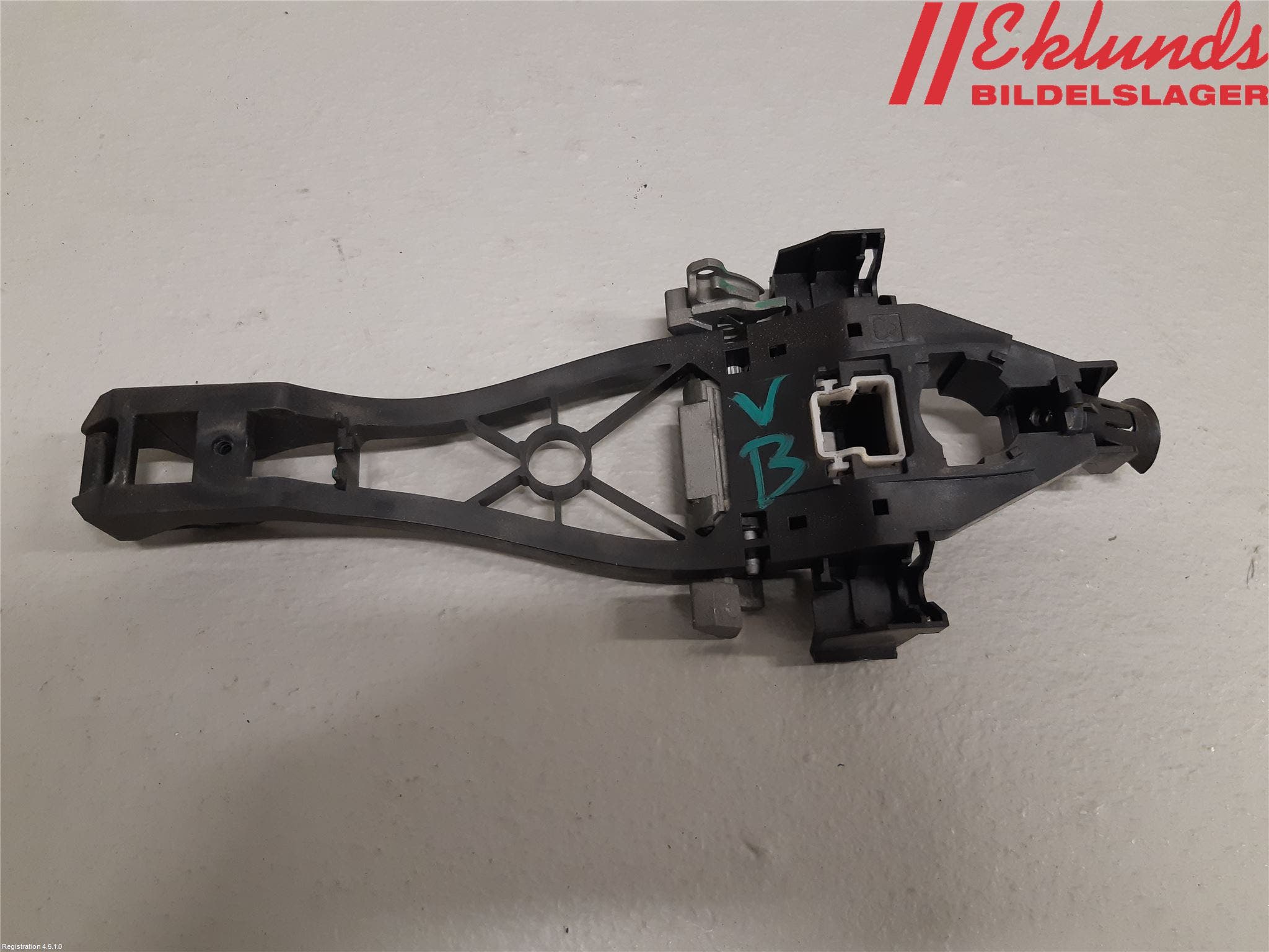 Volvo V70 08-13 Dörrhandtag Yttre Vä