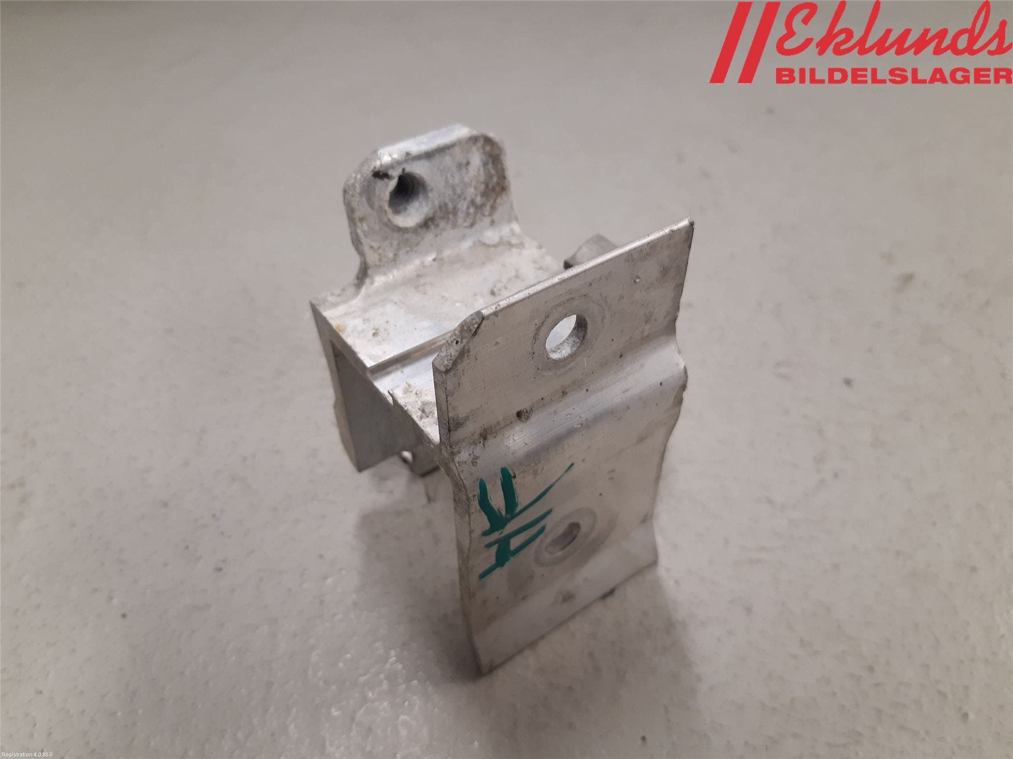 BMW 4 F32/F33/F82/F83 13-20 Frontplåt