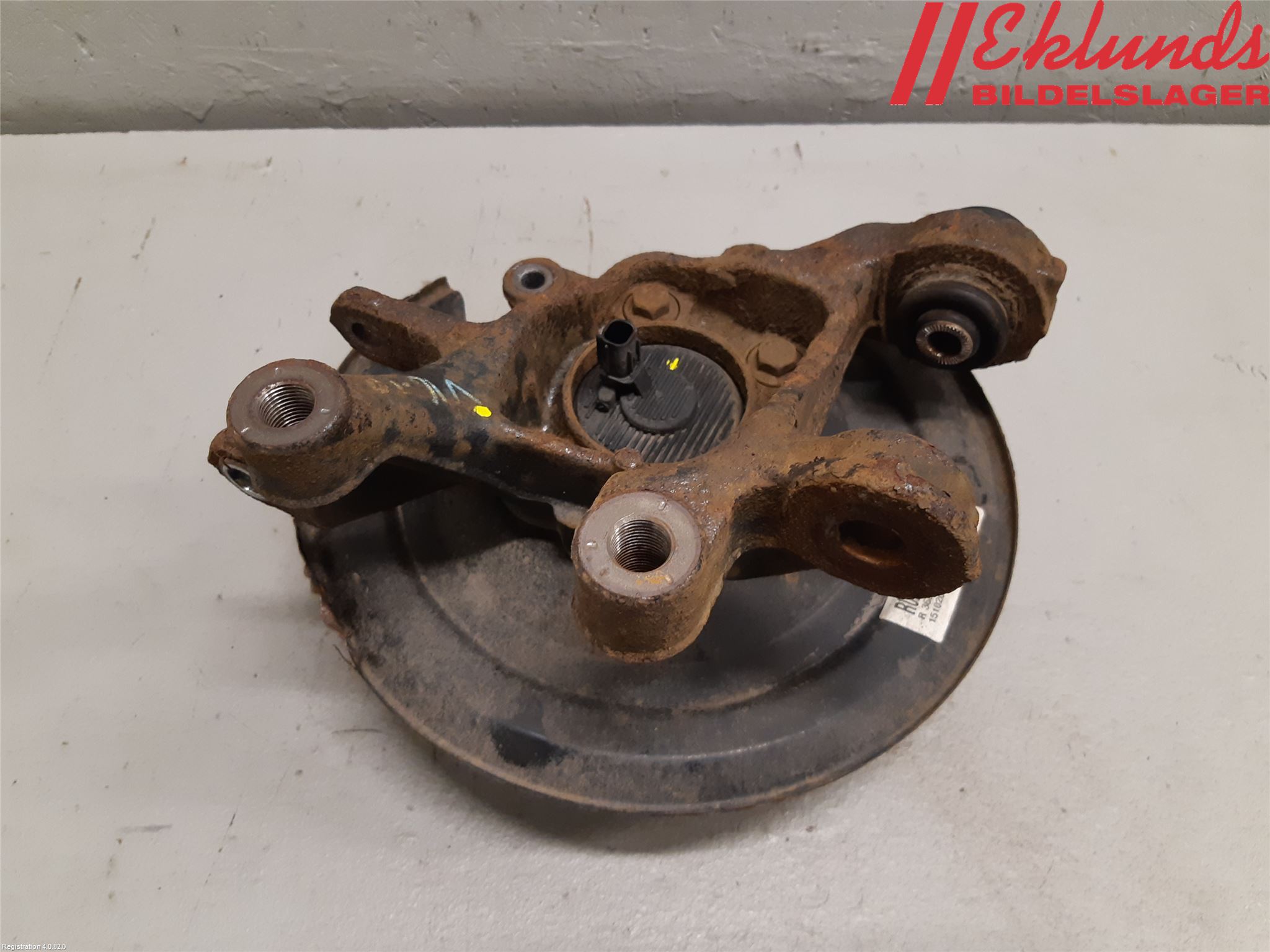 Toyota AURIS 13-19 Hjullagerhus-Spindel Hö B