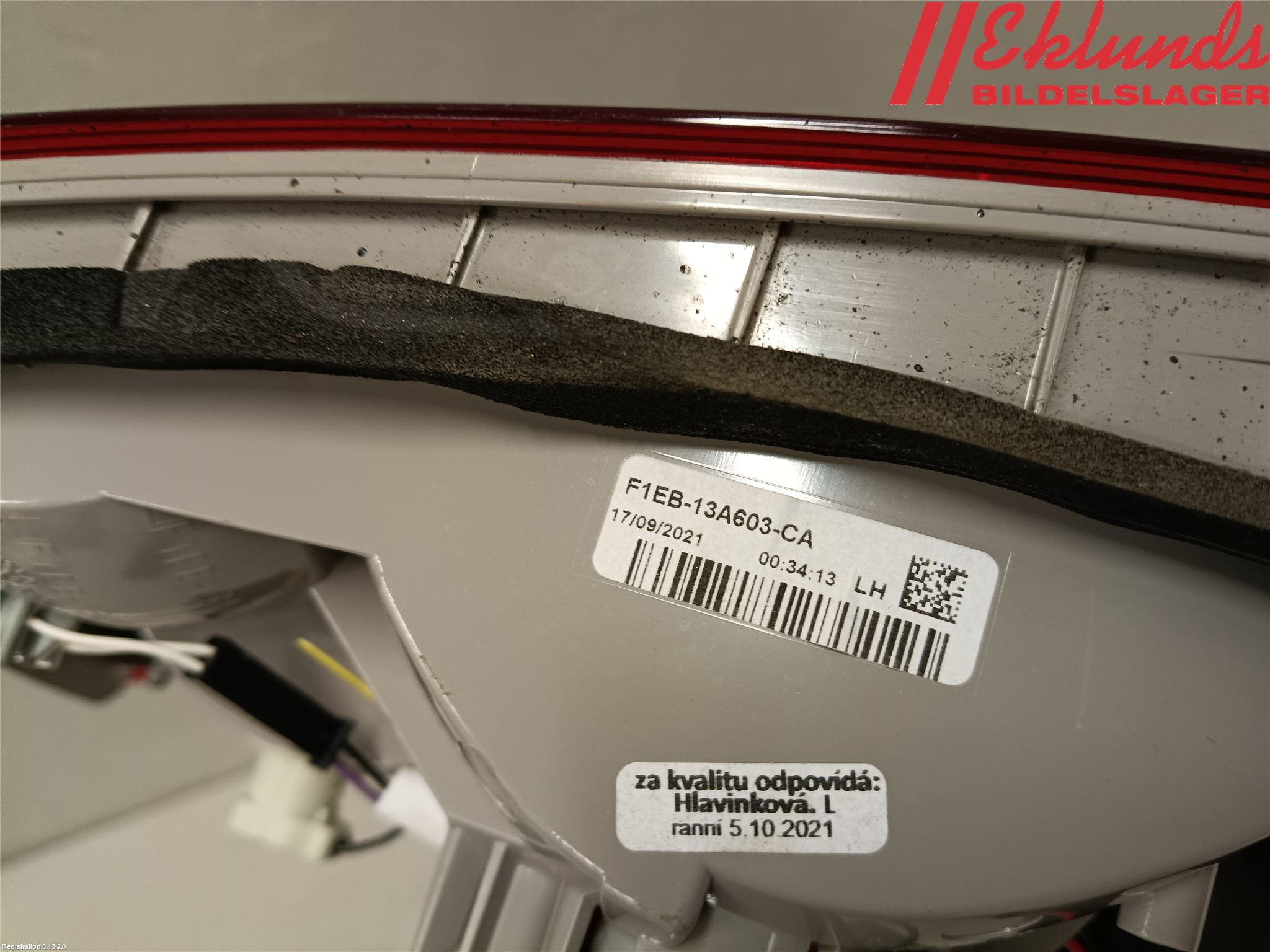 Ford FOCUS 15-18 Bakljus Lucka Vä