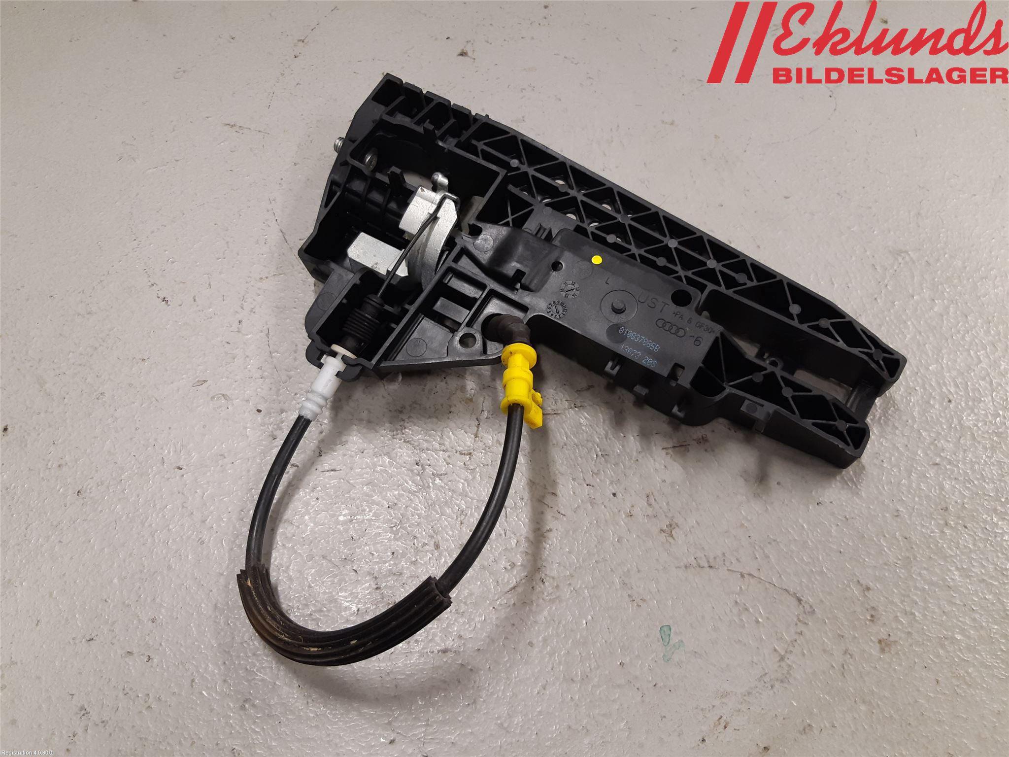 Audi A4 ALLROAD 09-16 Dörrhandtag Yttre Vä