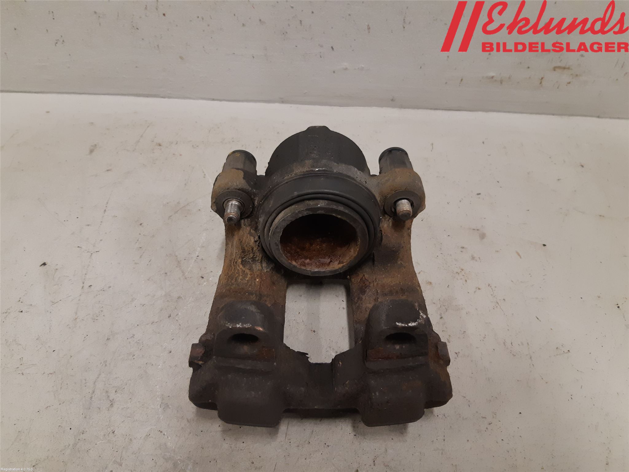 BMW 3 F30/F31/F80 12-19 Bromsok Fram Höger