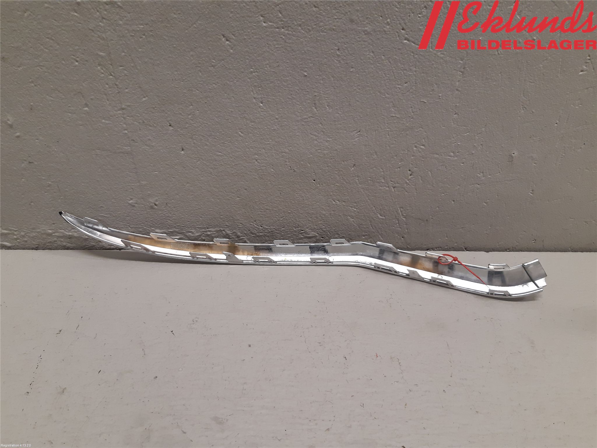 Volkswagen VW T-ROC 18- Stöt Utfyllnad-List-Grill