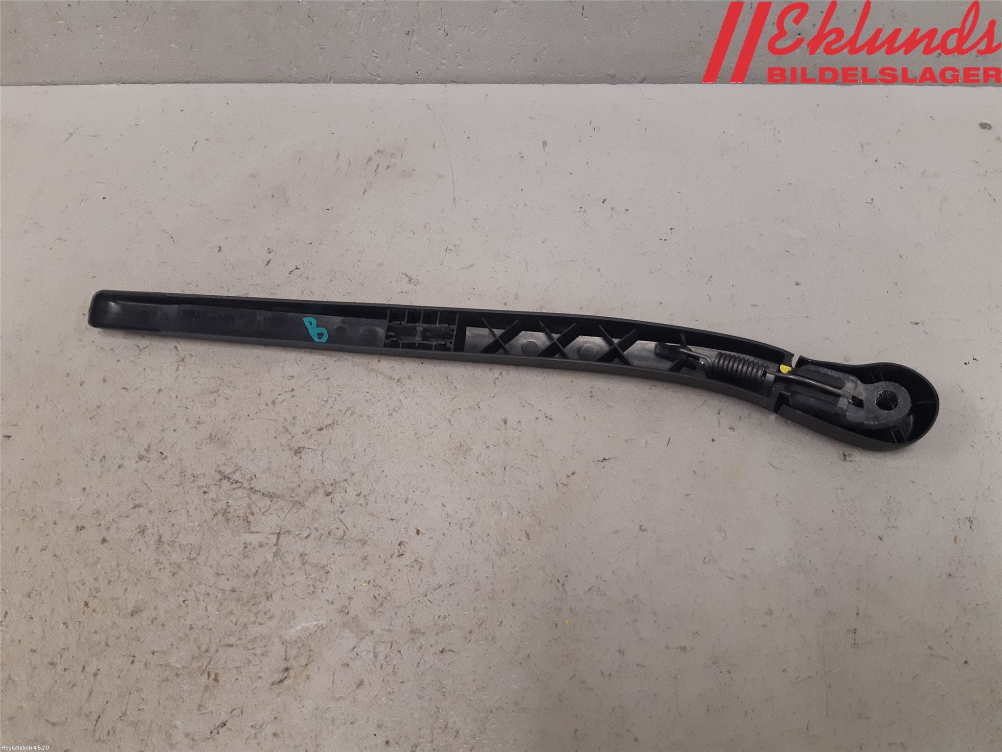 BMW 5 F10/F11/F18 09-17 Torkararm-Bakruta