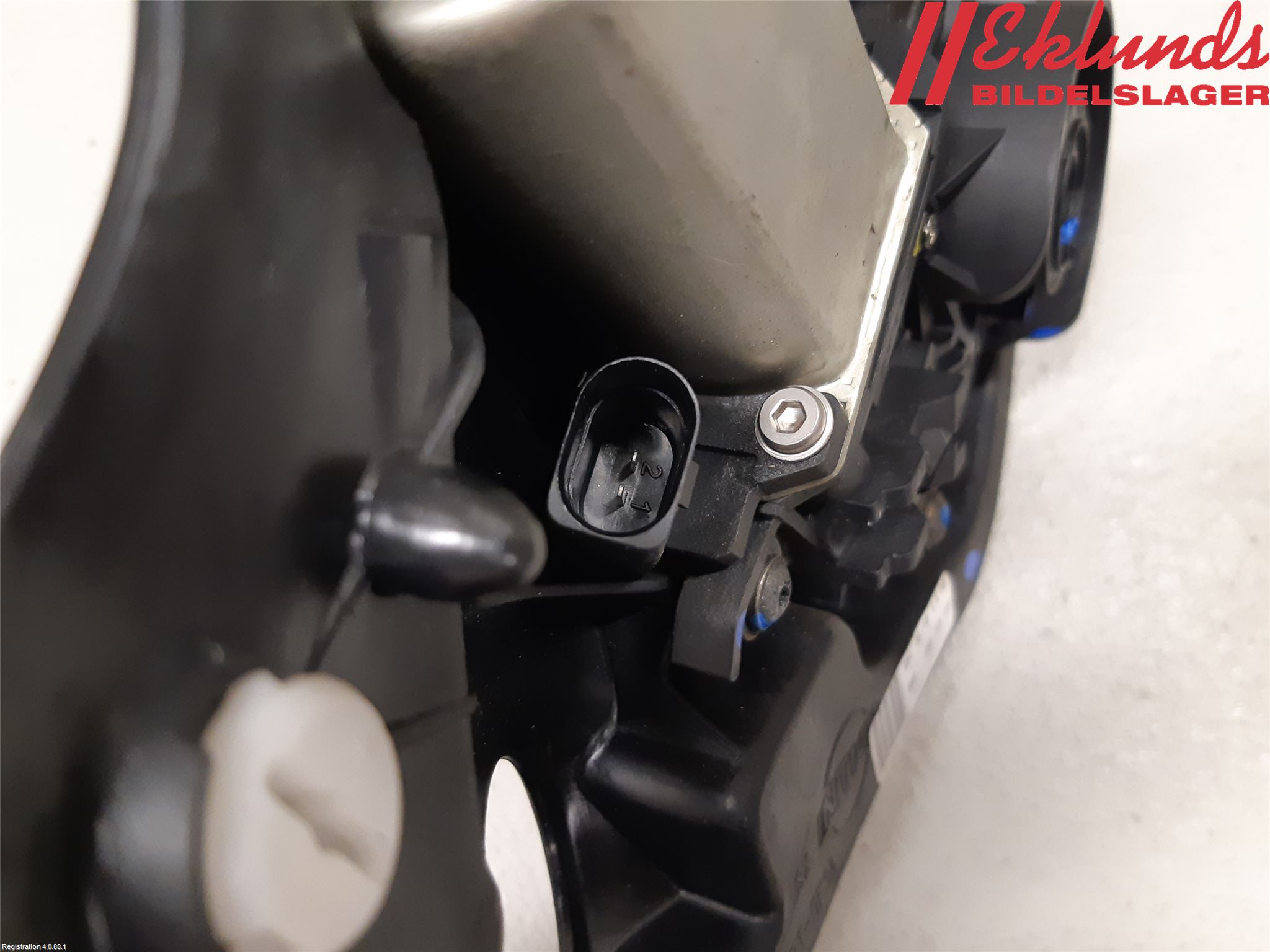 Audi A6/S6     05-11 Centrallåsmotor Vänster