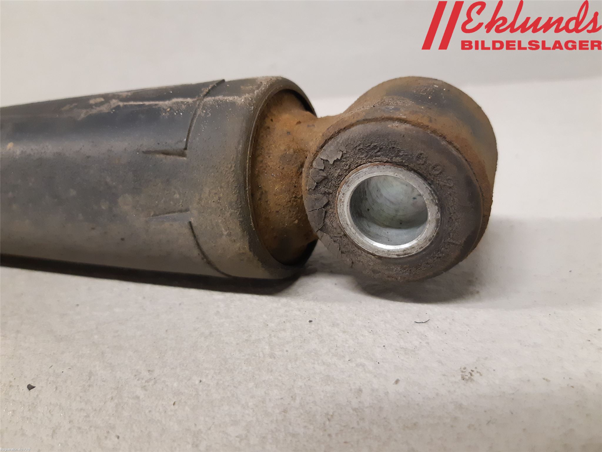 Iveco DAILY 07-13 Stötdämpare Bak