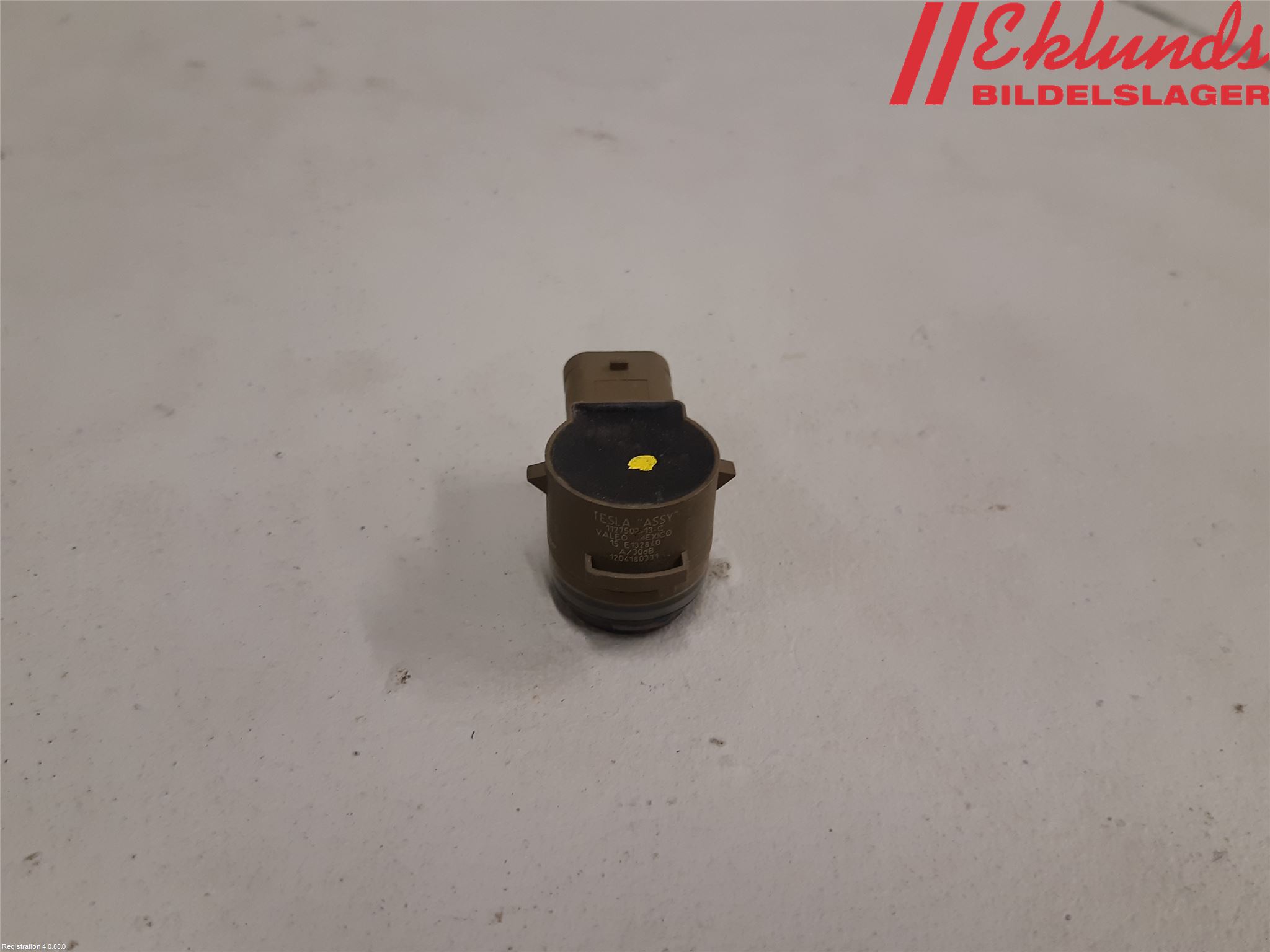 Tesla MODEL S 13- Parkeringshjälp Backsensor