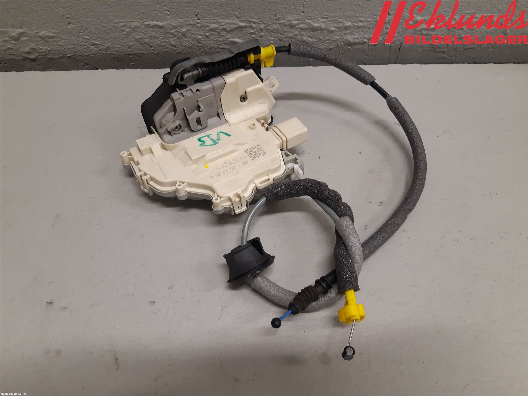 Audi A4/S4 B9 16-19 Låskista-Dörrlås