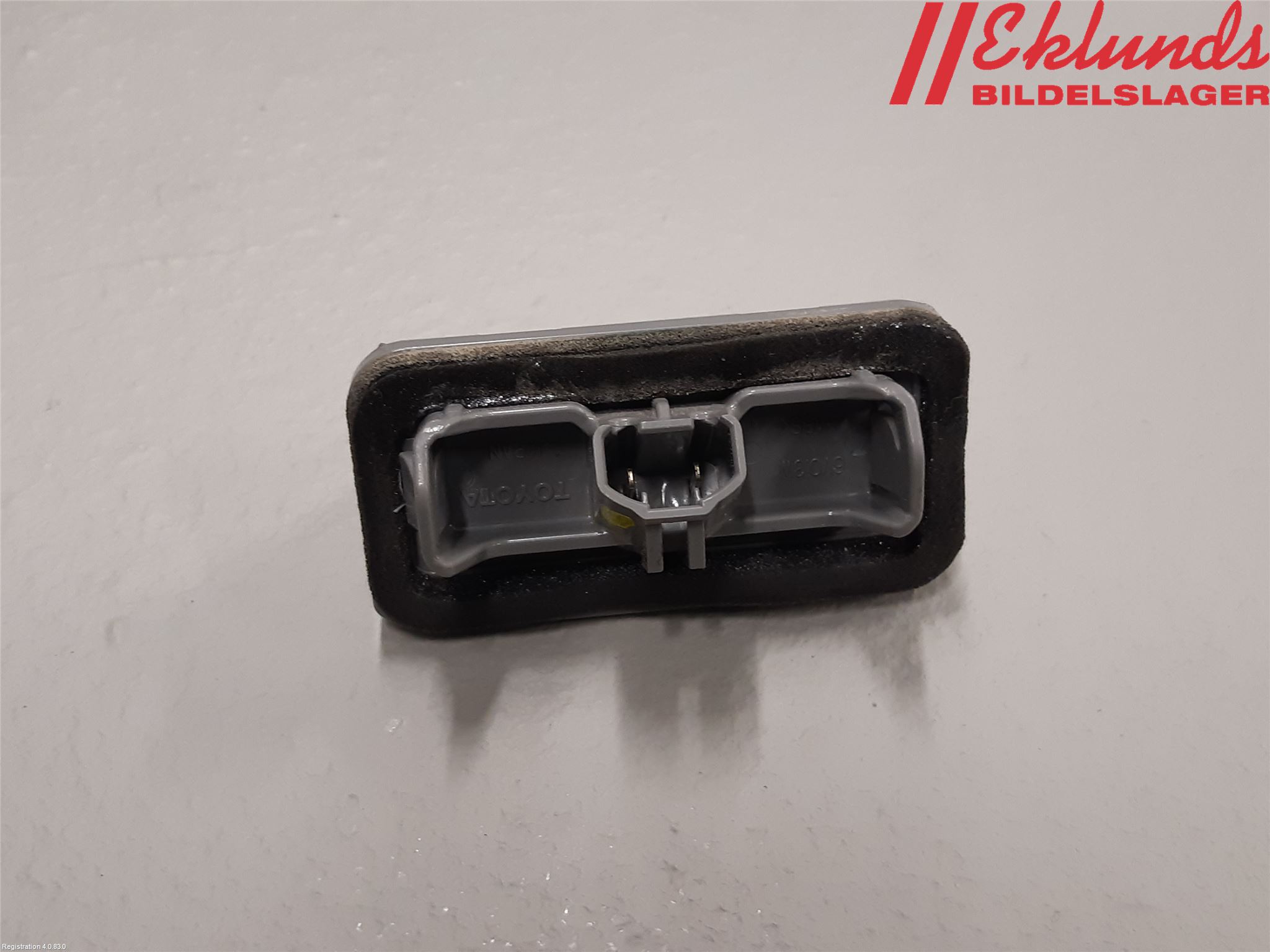 Toyota RAV4 19- Skylt Belysning