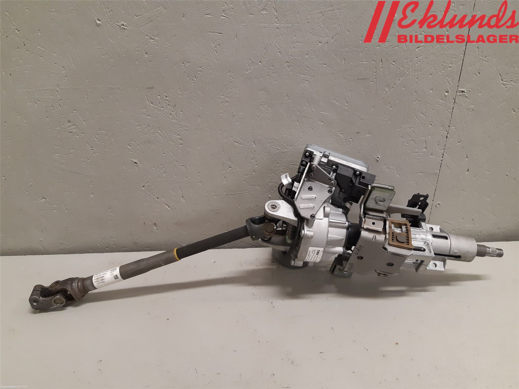 Fiat 500L 13-19 Rattaxelagg Med Inb Servo