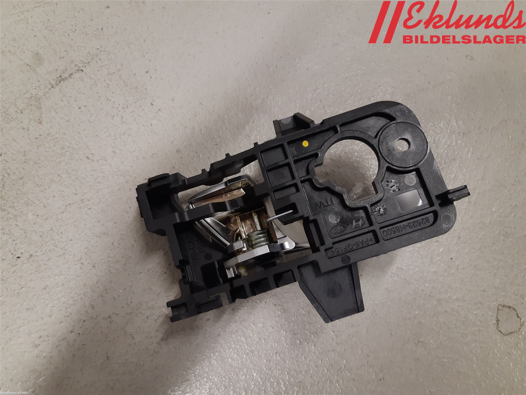 Kia STONIC 18->> Dörrhandtag Inre Hö