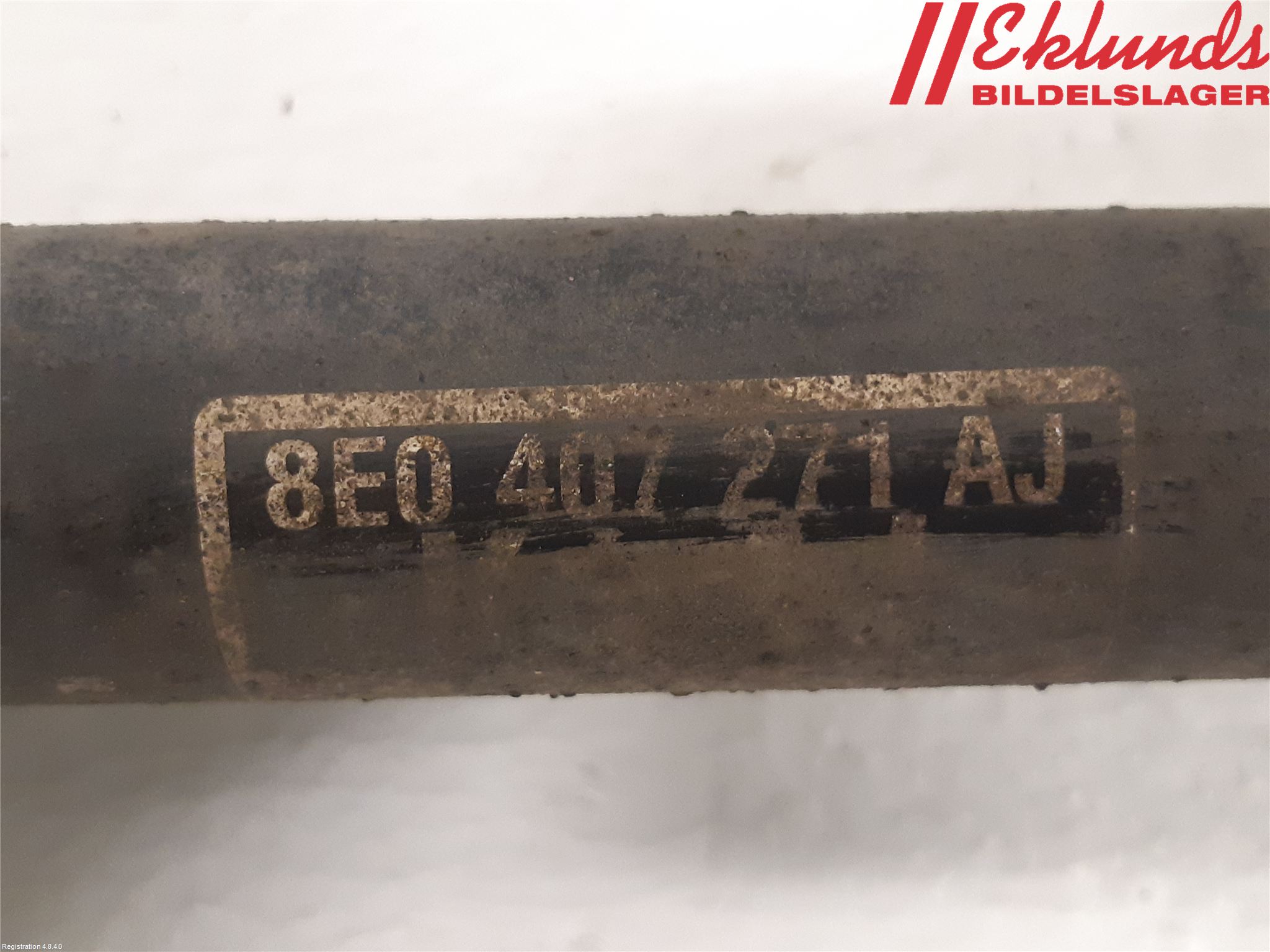 Audi A4/S4 01-05 Drivaxel Fram Vänster